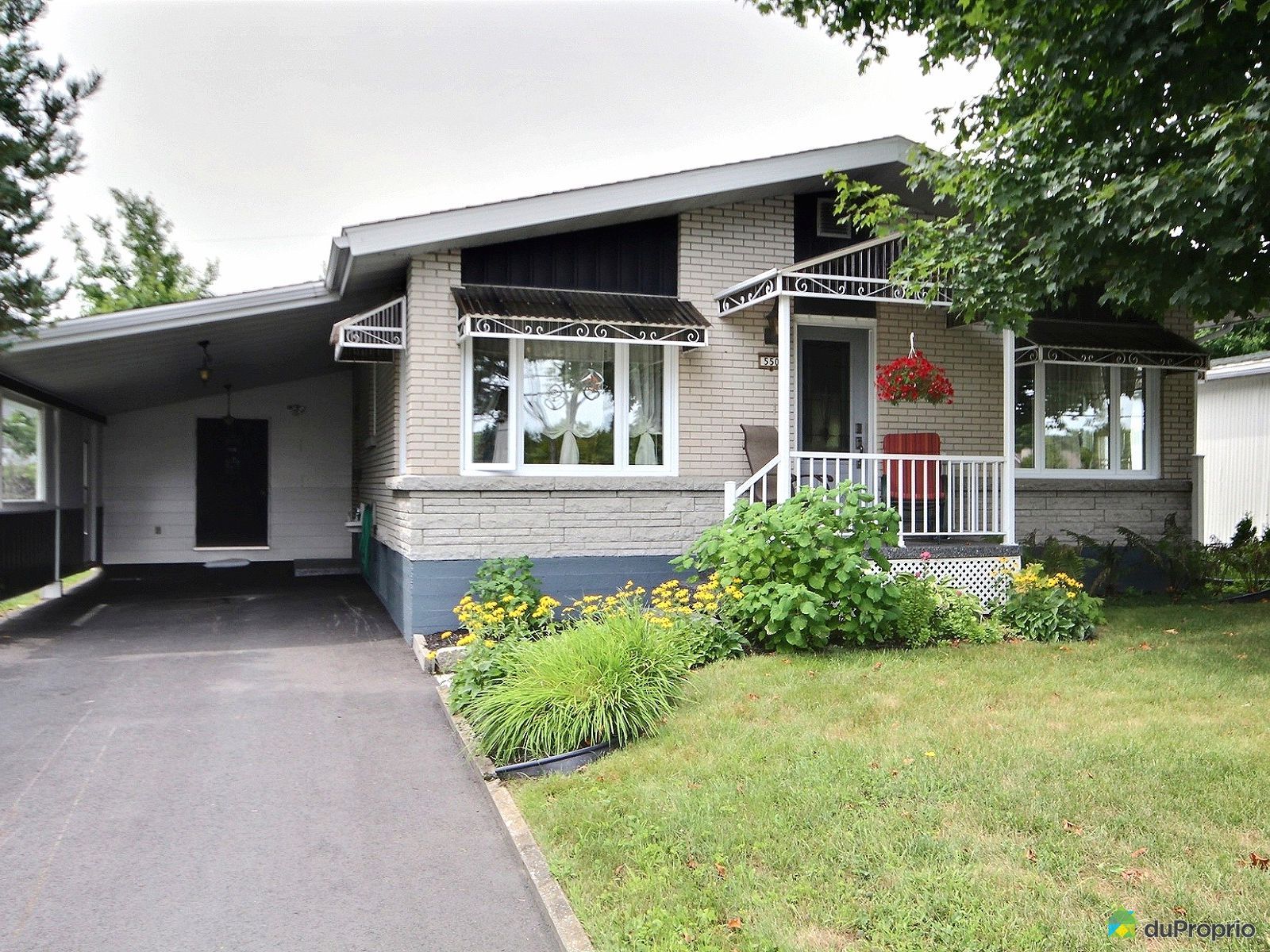 J'ai Vendu Bungalow Thetford Mines, Nᵒ 714137 DuProprio