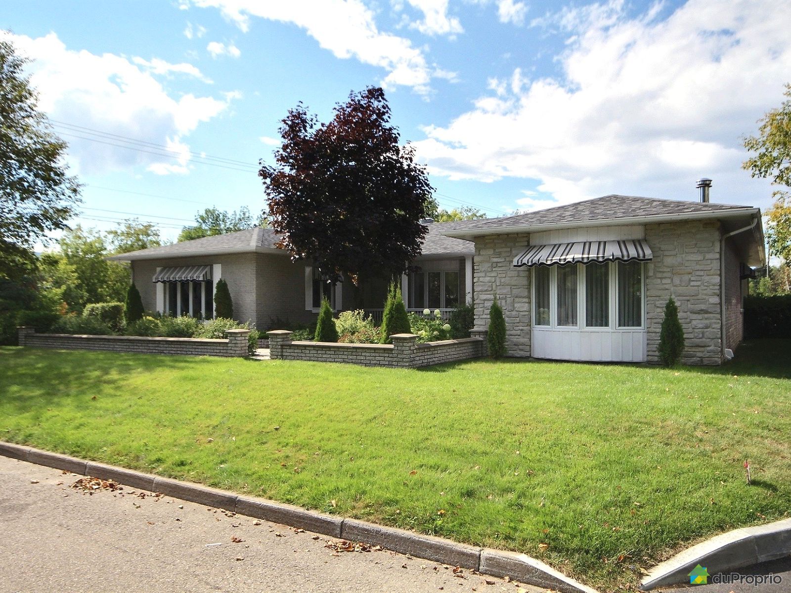 J'ai Vendu & Économisé 21 000 Bungalow BaieStPaul, Nᵒ 716124