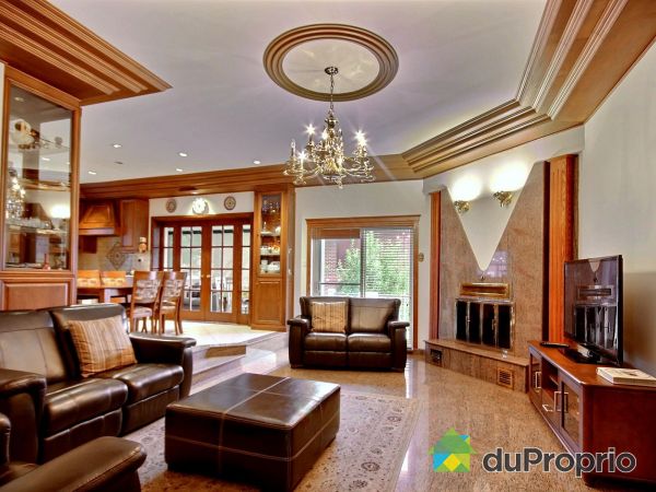 Great Room - 9150 rue de Villieu, Saint-Léonard for sale