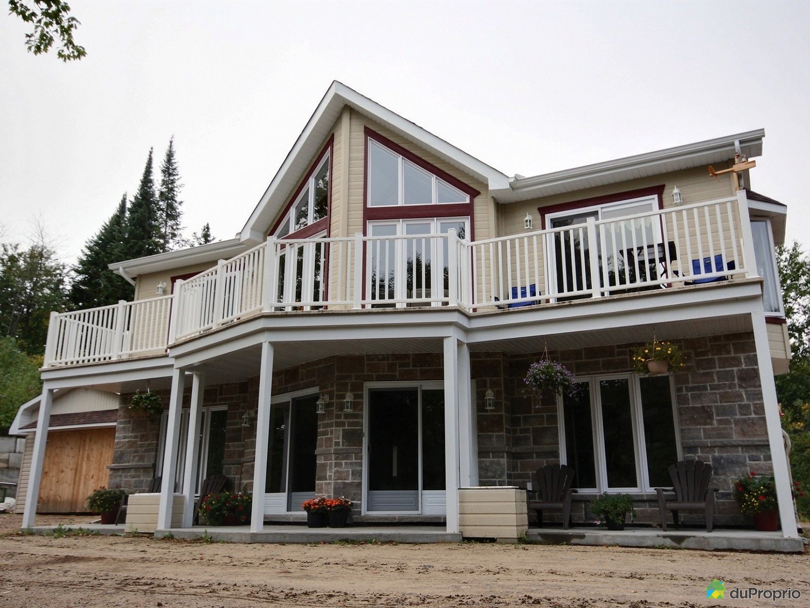 9844, chemin du LacKiamika, RivièreRouge (SteVéronique) à vendre