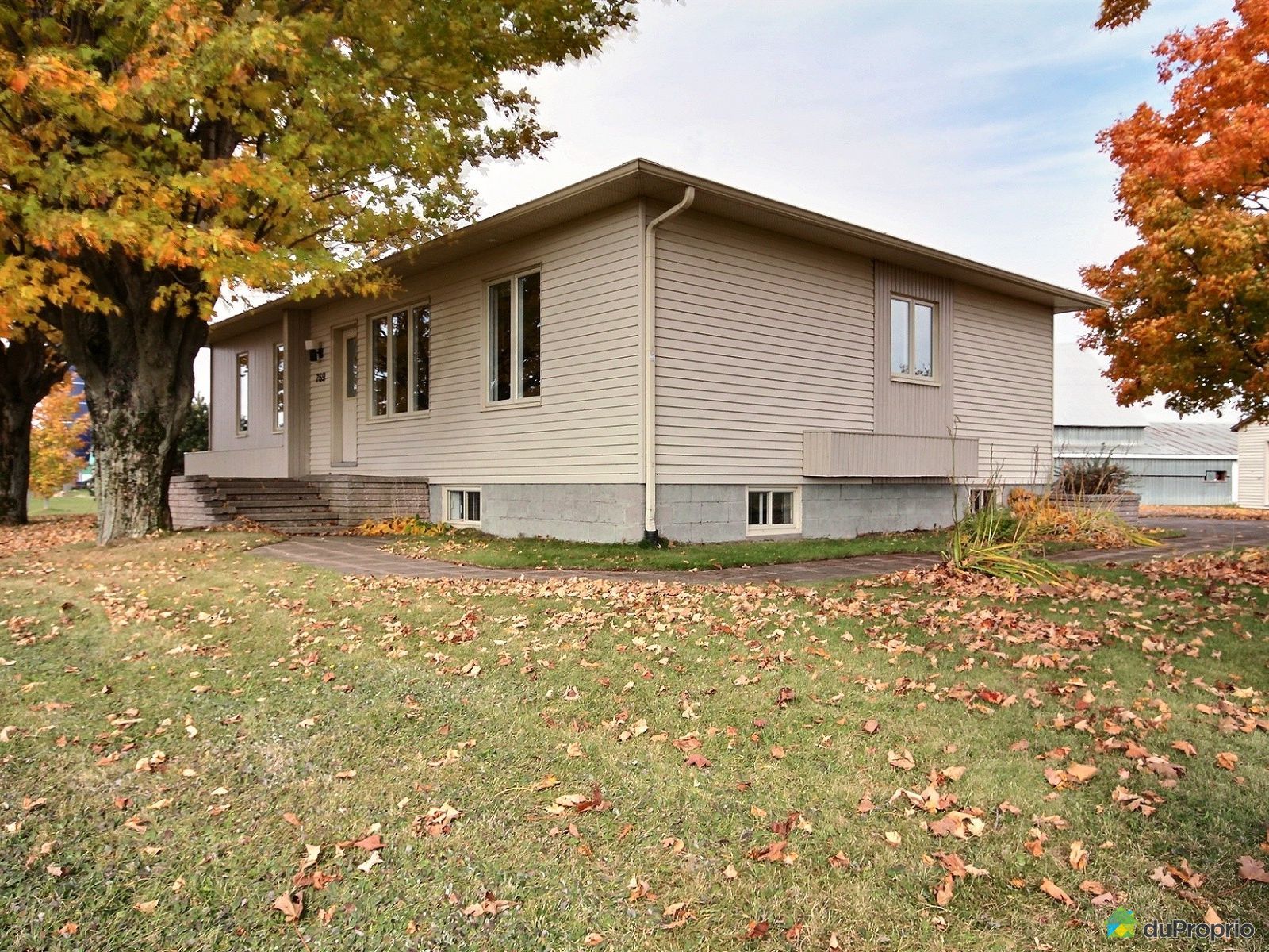 I Sold & Saved 9,000 Country home StHenrideLévis, Nᵒ 720849