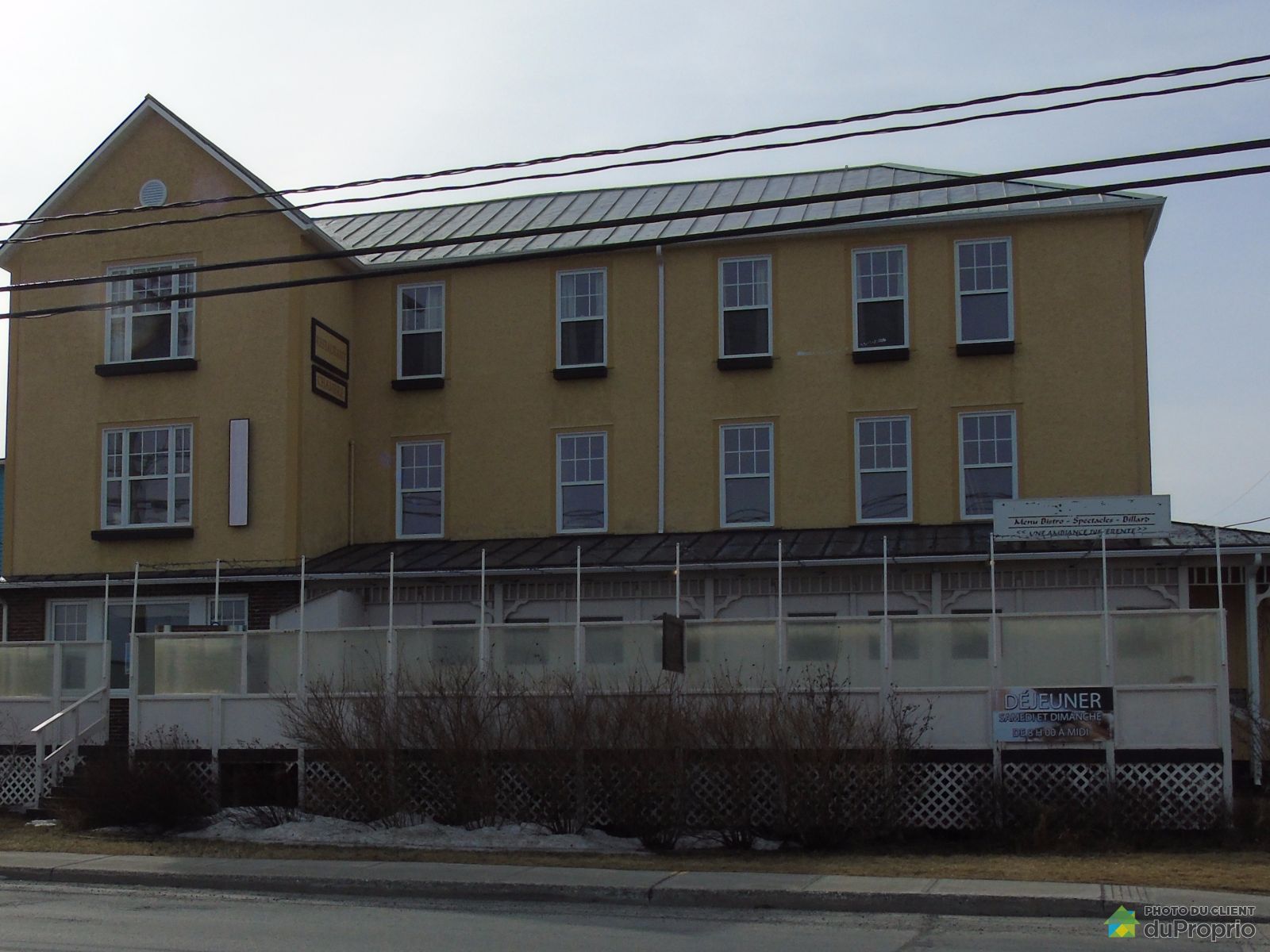 100 1Re Avenue Ouest — photo 2
