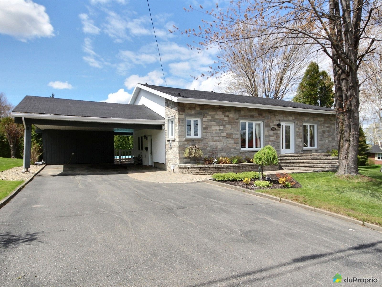 750 Avenue De Picardie — photo 3