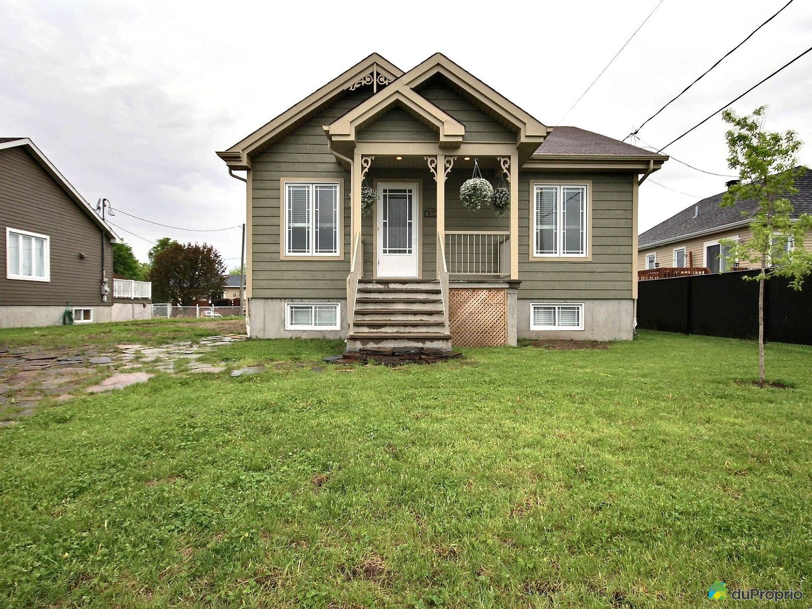 J'ai Vendu Bungalow Surélevé SalaberryDeValleyfield, Nᵒ 751373