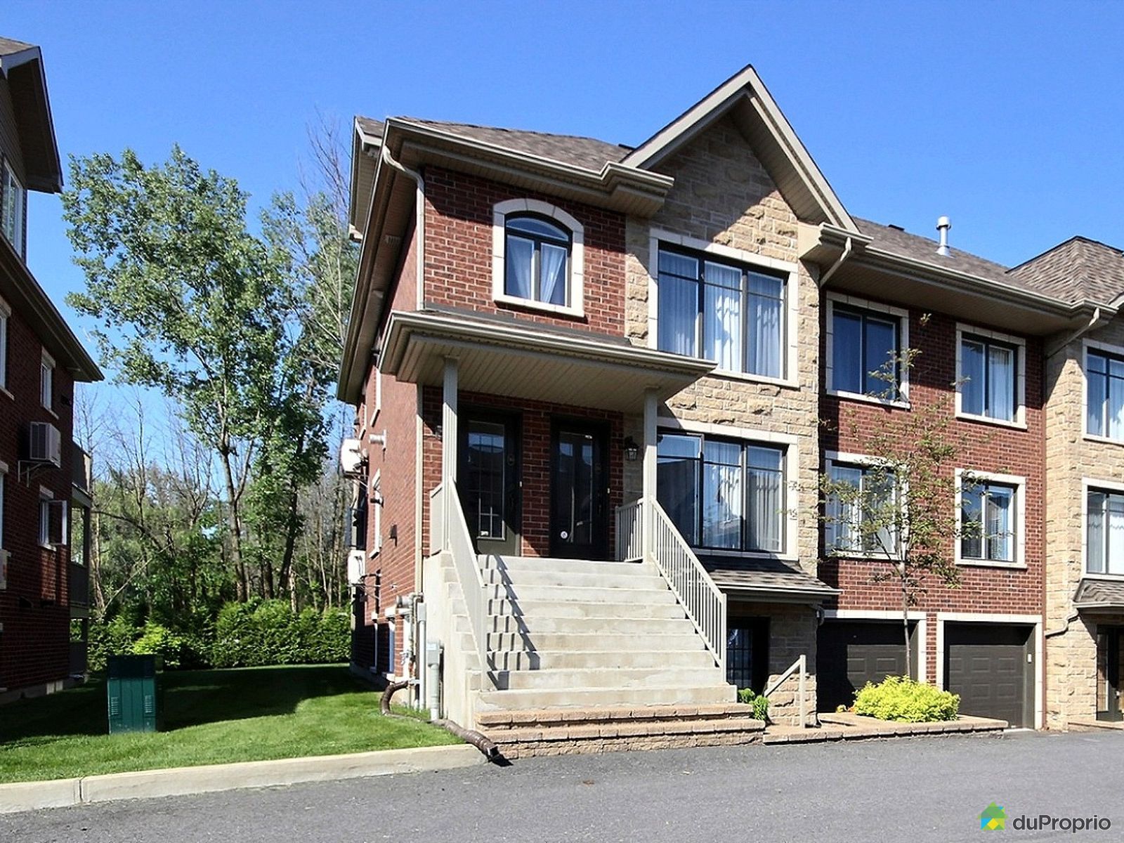 J'ai Vendu & Économisé 10 000 Condo StBasileLeGrand, Nᵒ 742405