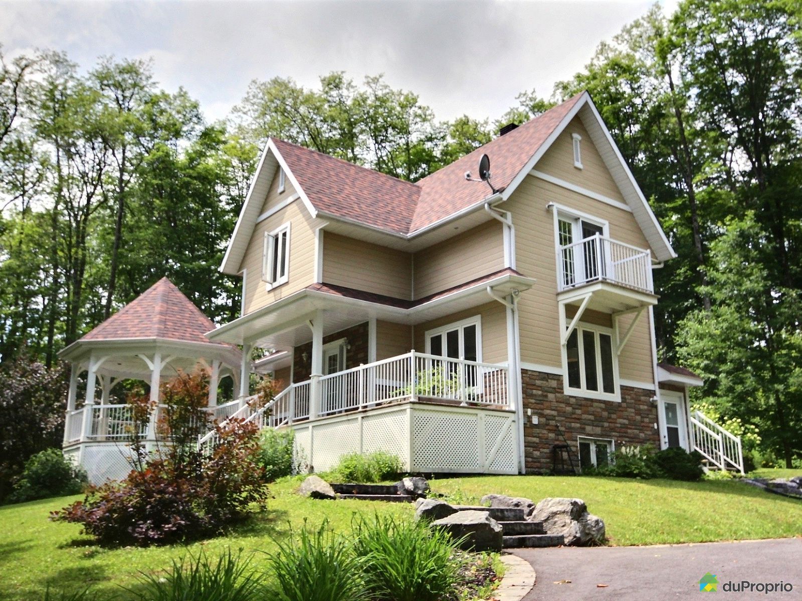 574, chemin des Perdrix, MontLaurier à vendre DuProprio