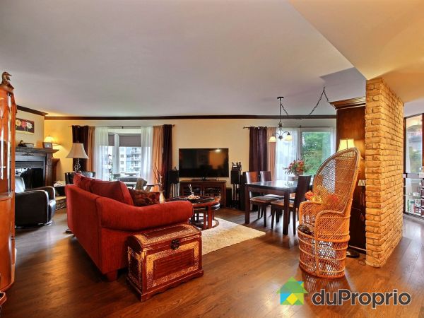 Living Room - 305-4425 rue le Monelier, Charlesbourg for sale
