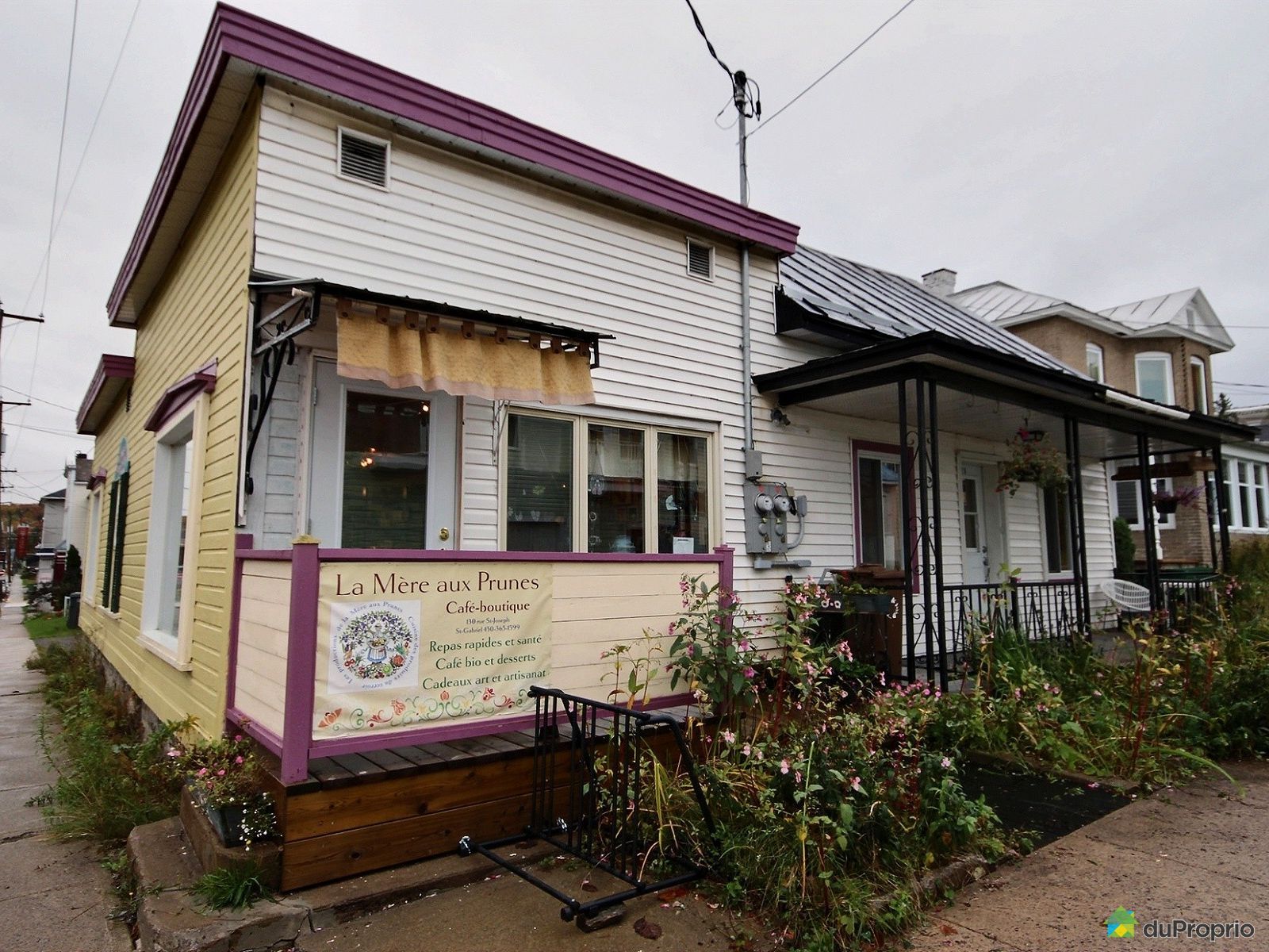 Immeuble à revenu/logement à vendre StGabrielDeBrandon 766443