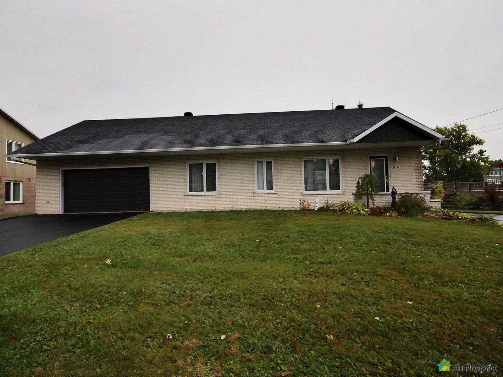 Bungalow à vendre StHenrideLévis 1 chambre 1 salle de bain 767883