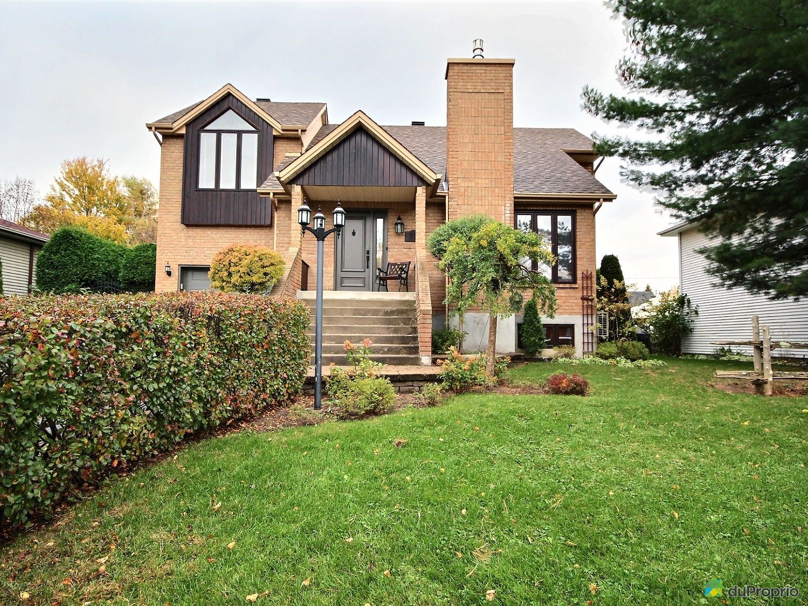 J'ai Vendu Maison 2 étages L'IlePerrot, Nᵒ 770346 DuProprio