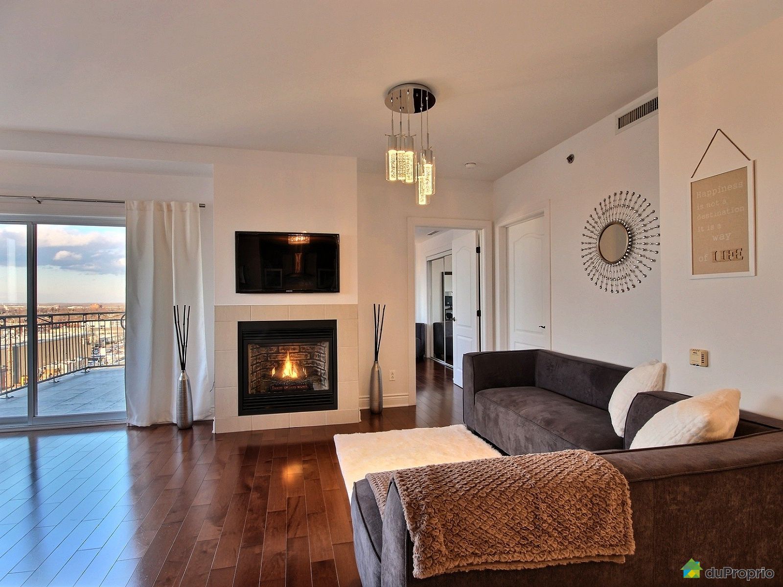 1204 1710 Rue Mcnamara — photo 3