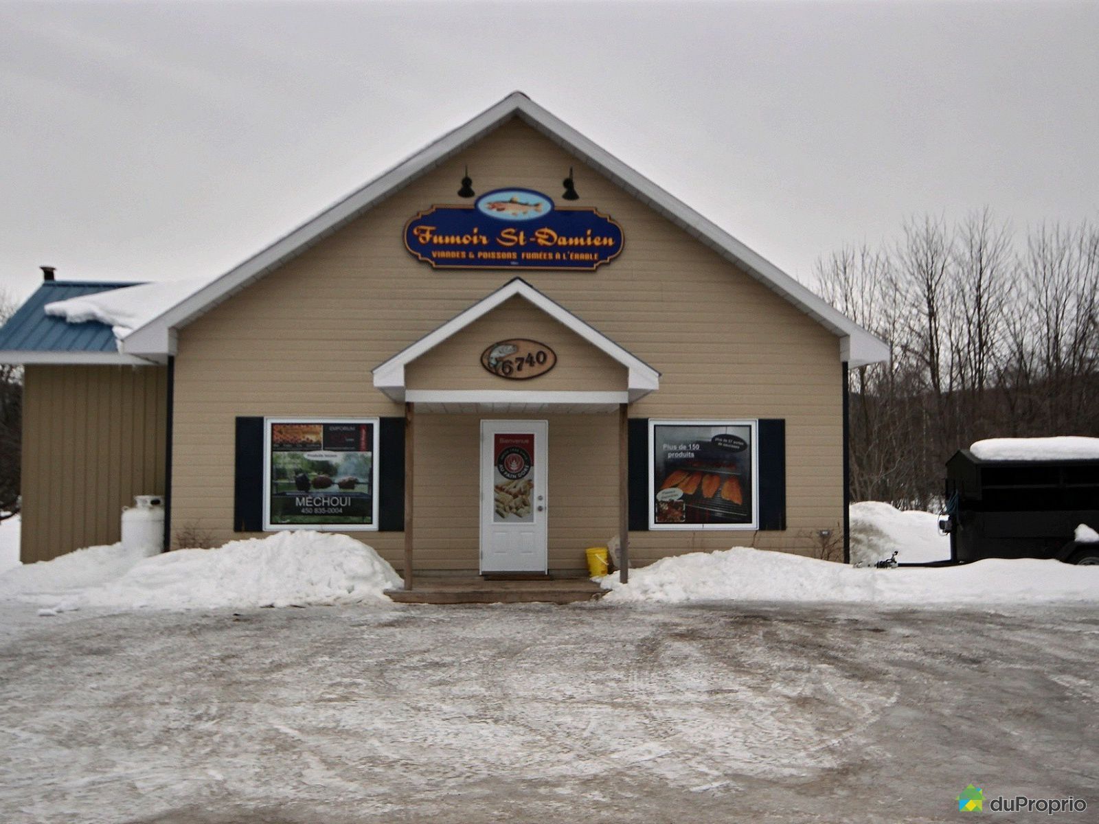 Commerce de détail à vendre StDamien 785403