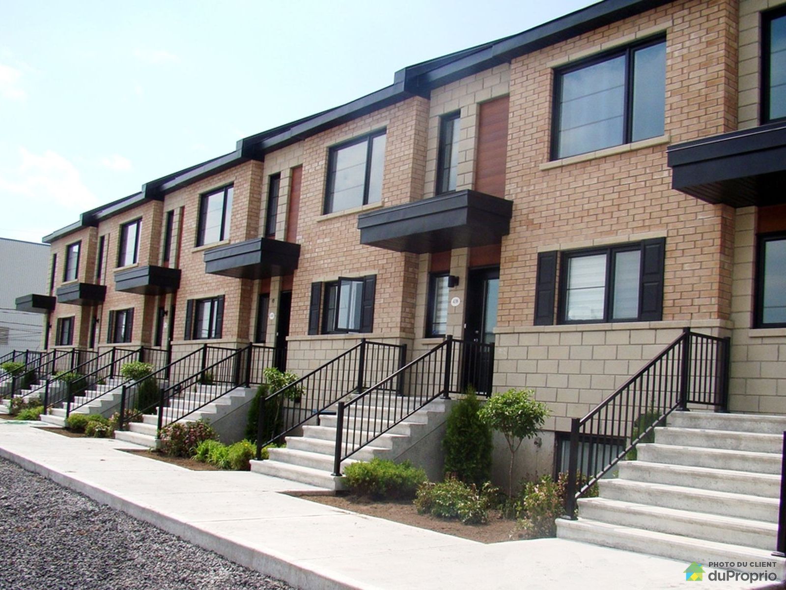 436, rue Papineau Le Papineau, PAR HABITATIONS TRIGONE, Boisbriand à