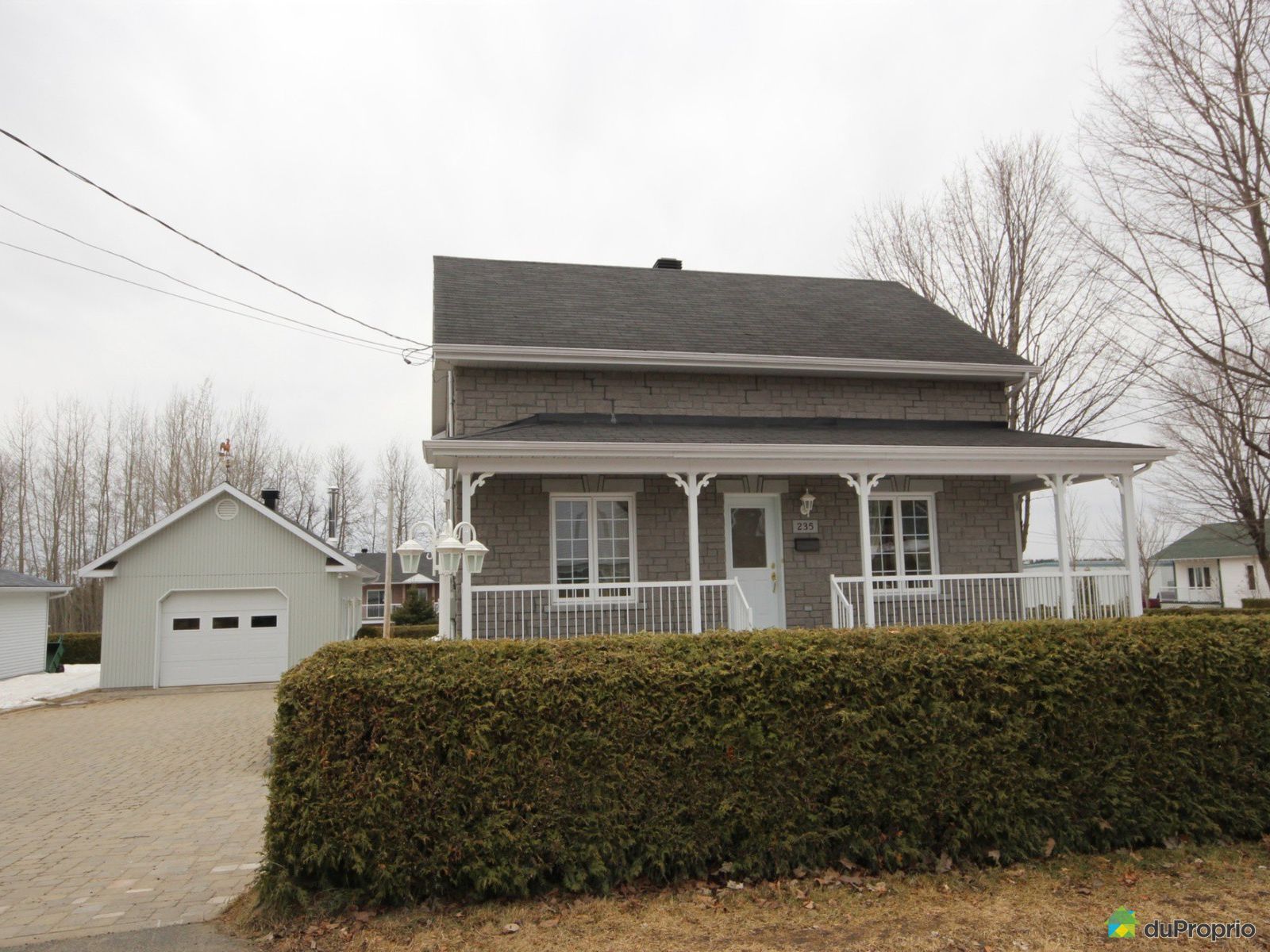 235 rue Guimont, StBoniface for sale DuProprio