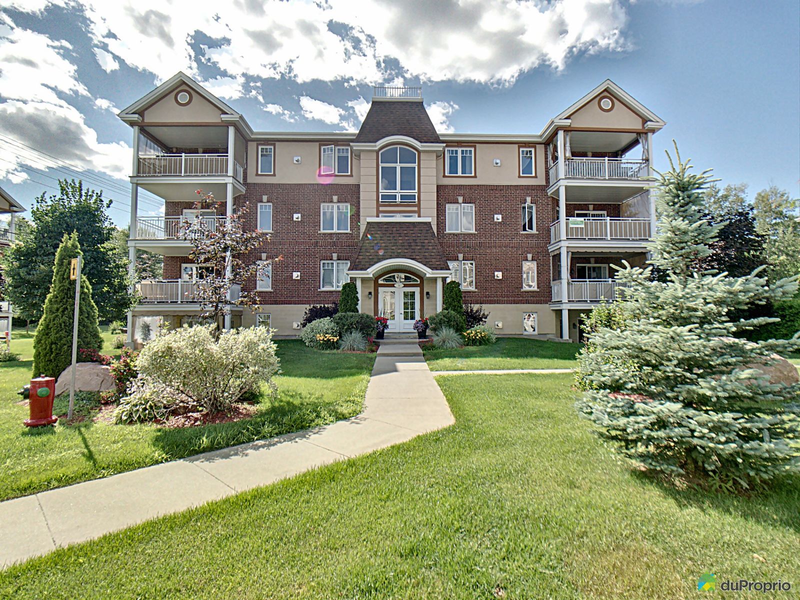 10254 rue LouisJolliet, StJérôme (Bellefeuille) for sale DuProprio