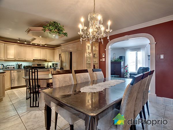 Eat-in Kitchen - 87 rue Malraux, Ste-Foy for sale