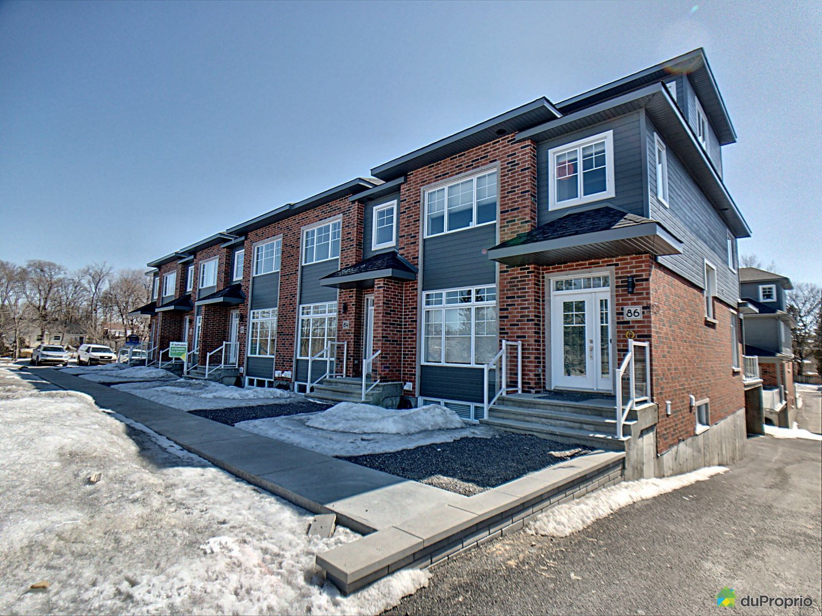 82, Rue de Beaurepaire Par Construction Jean Houde Prestige Inc