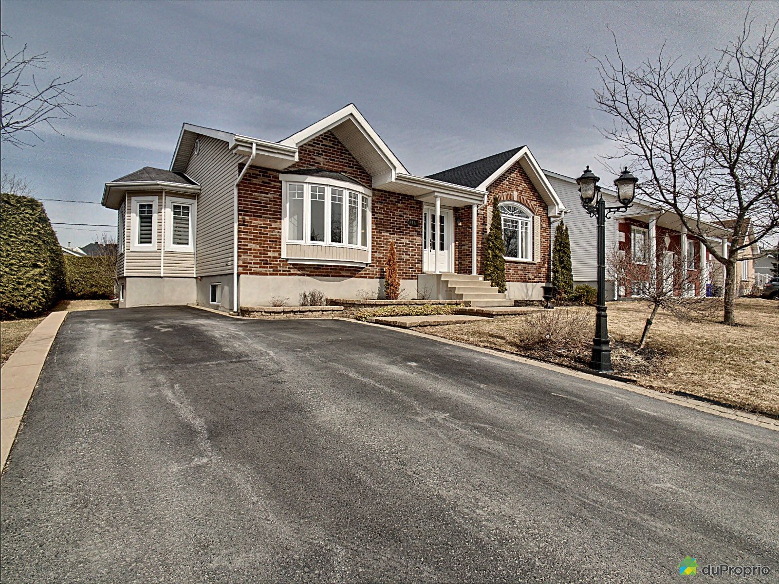 bungalowstmathiassurrichelieu16009953977.jpg