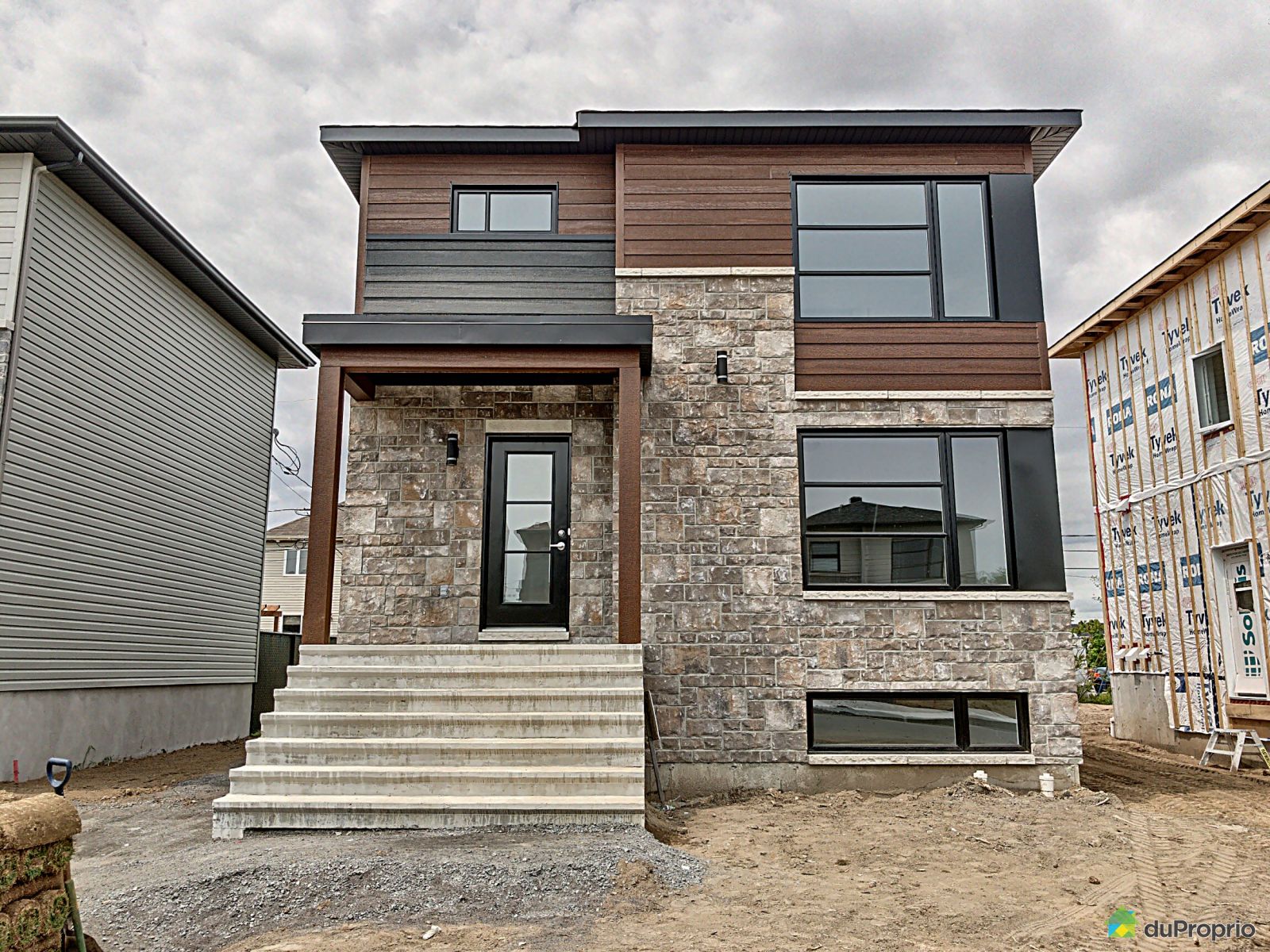 rue Bellerose Par les constructions JeanPierre Meunier inc