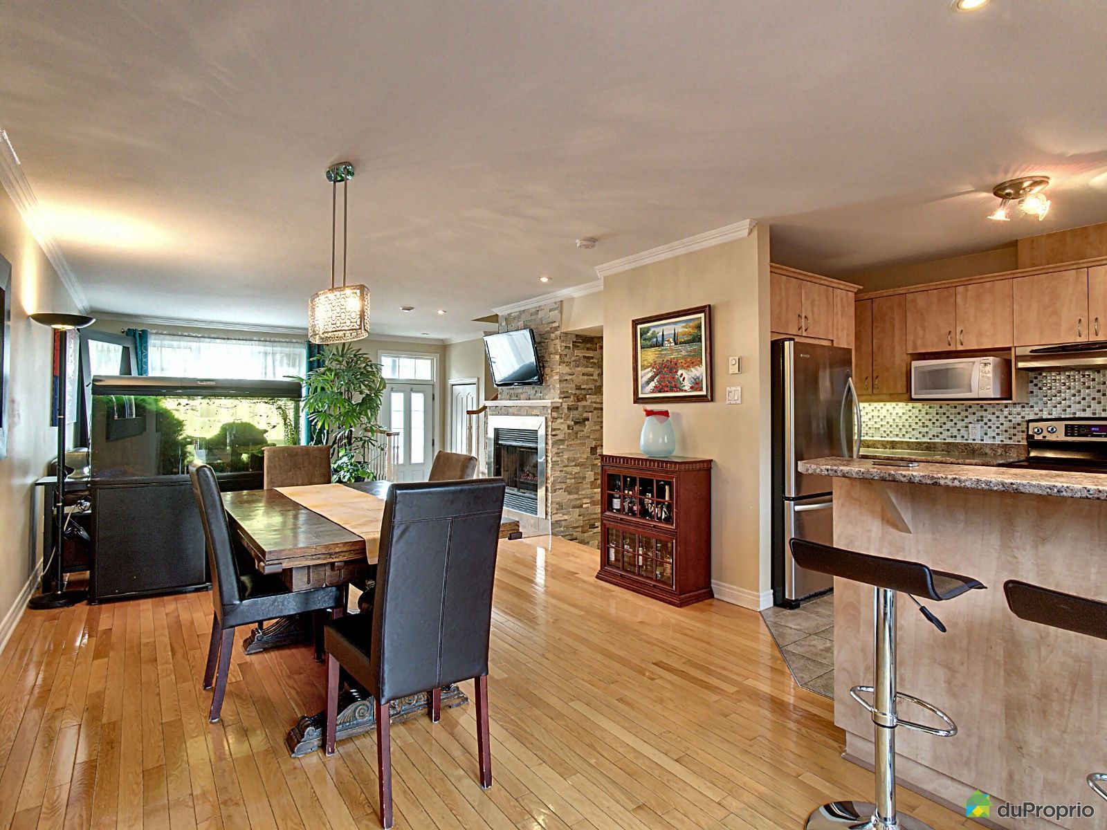 3 Storey for sale SaintLaurent 4 bedrooms 1 bathroom 849968