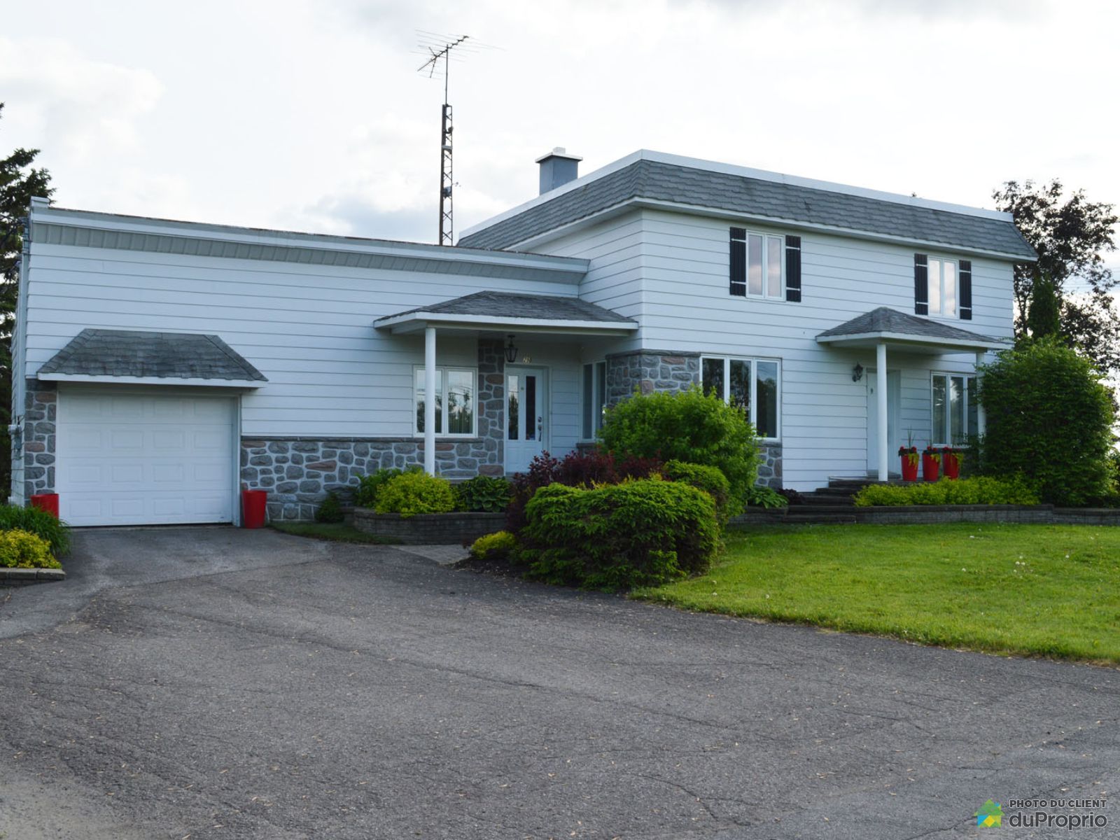 255, route 341, StRochDeL'Achigan à vendre DuProprio