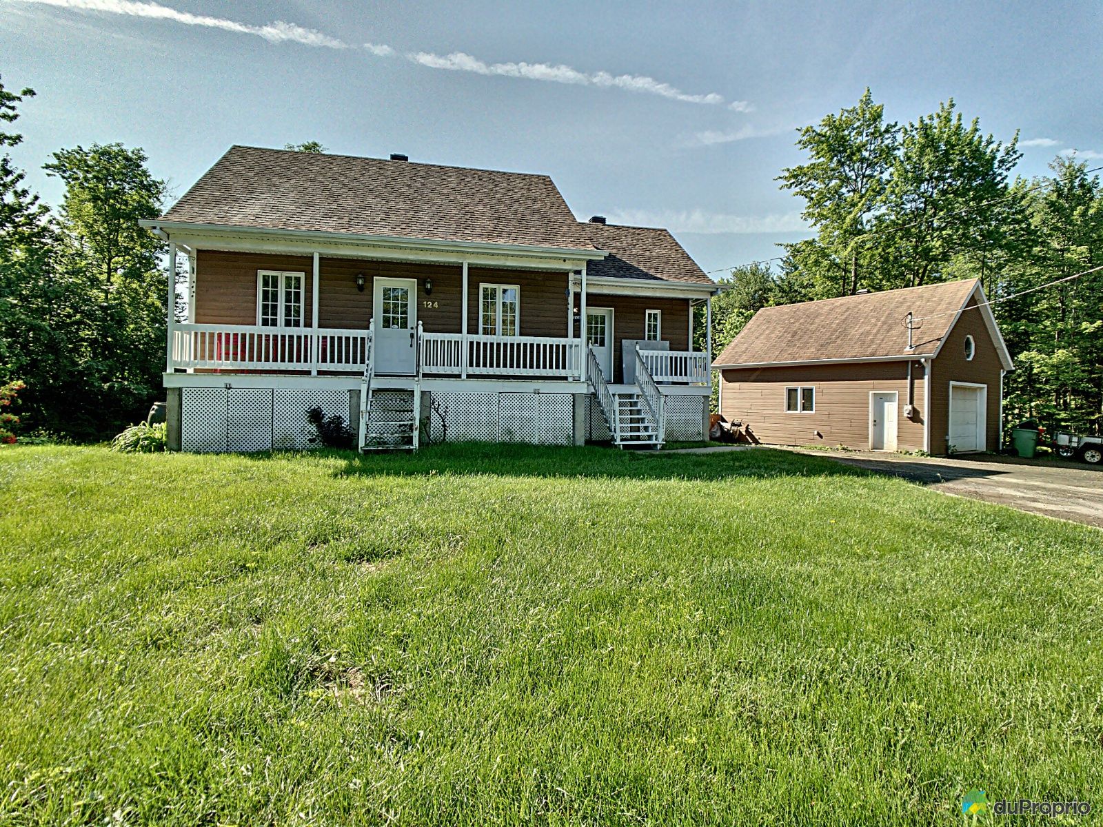 124, rue Jacques, StColomban à vendre DuProprio