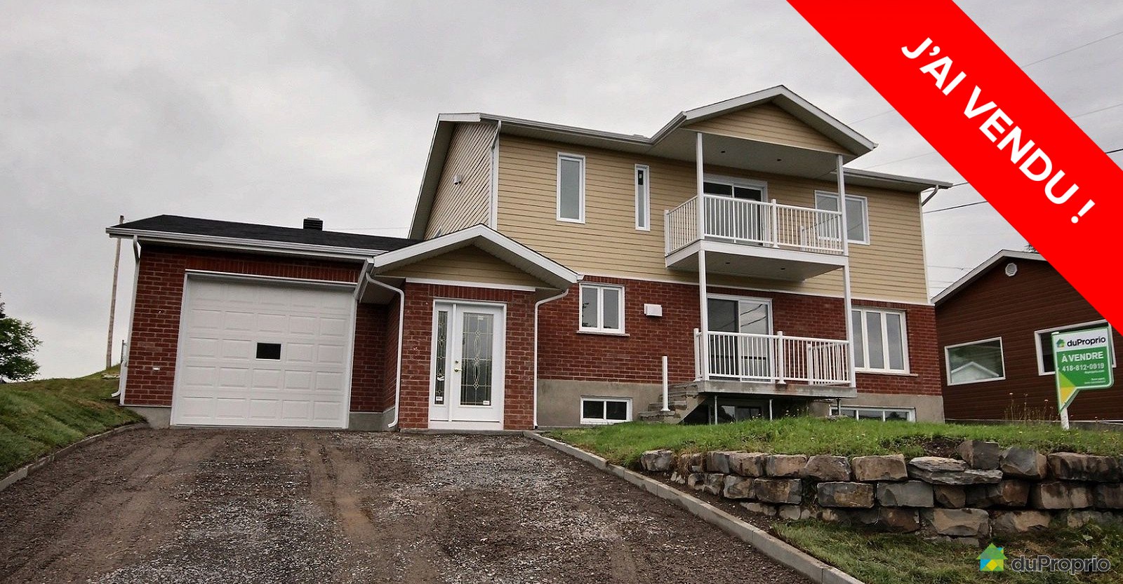 facadebungalowchicoutimicantontremblay16006343844vendu.jpg