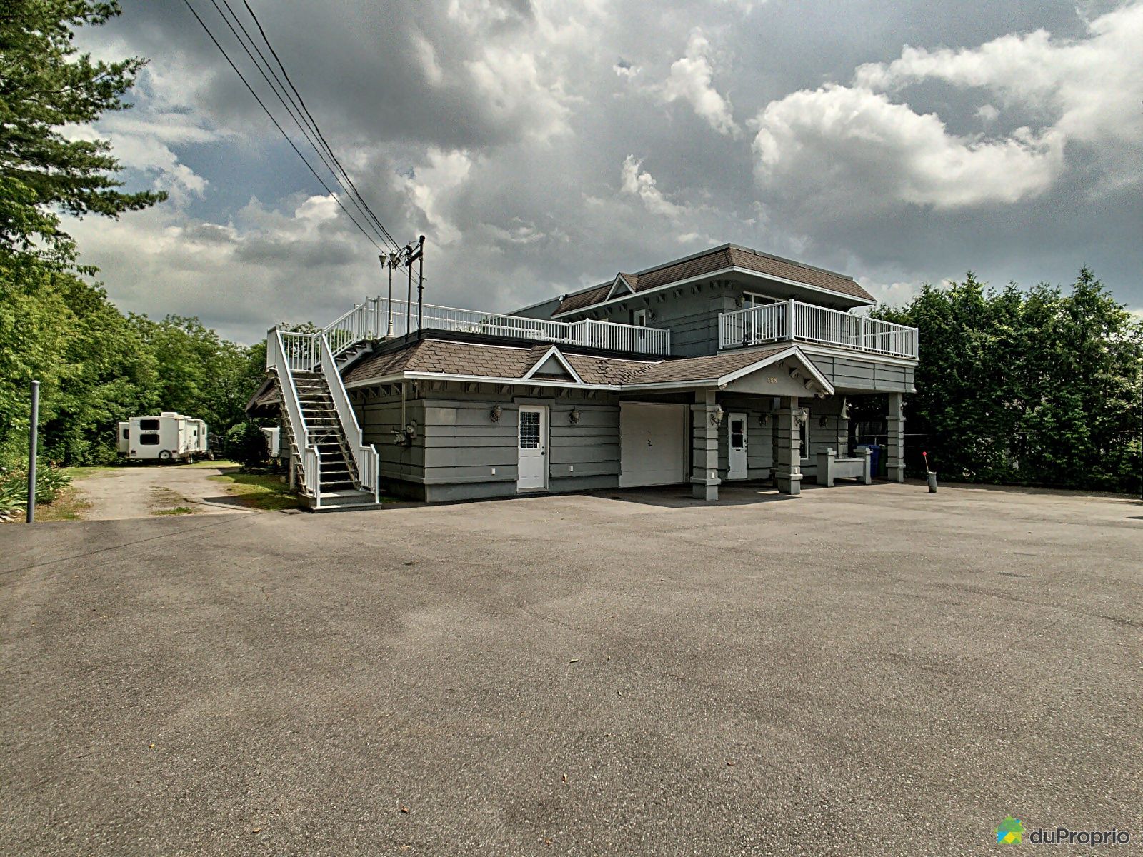 388 route 105, Chelsea for sale DuProprio