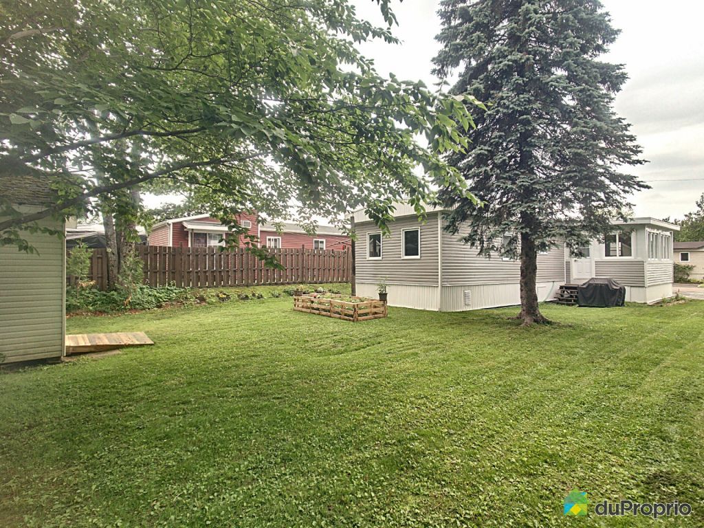 1040 Rue De La Lavande Charlesbourg Nd Des Laurentides à Vendre