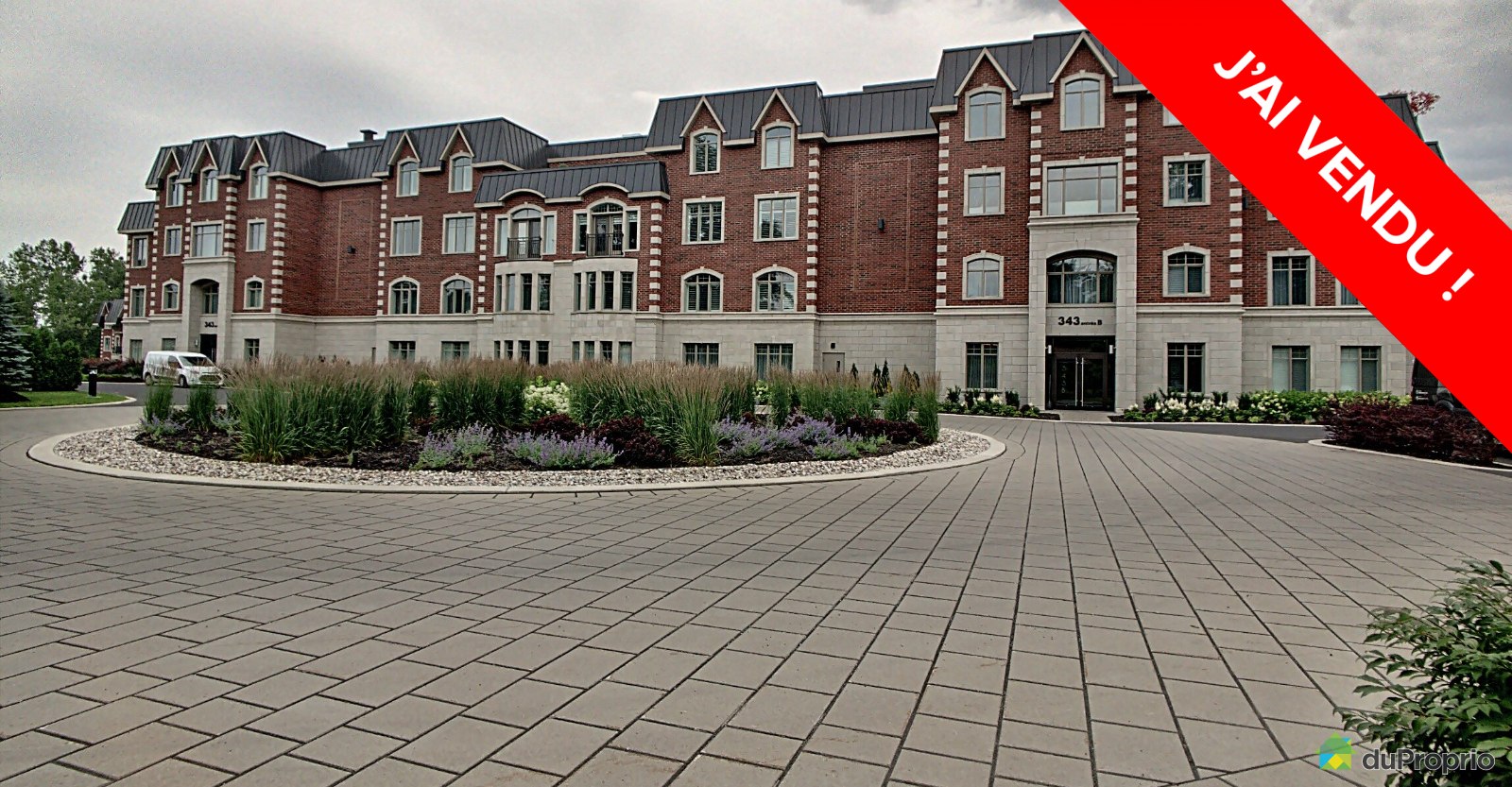 Maison A Vendre Boul Clairevue St Bruno Condo - Propriété vendue à St-Bruno-De-Montarville