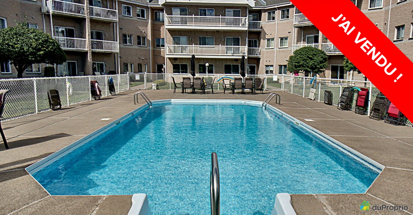 piscinecondochicoutimichicoutimi16009832425vendu.jpg