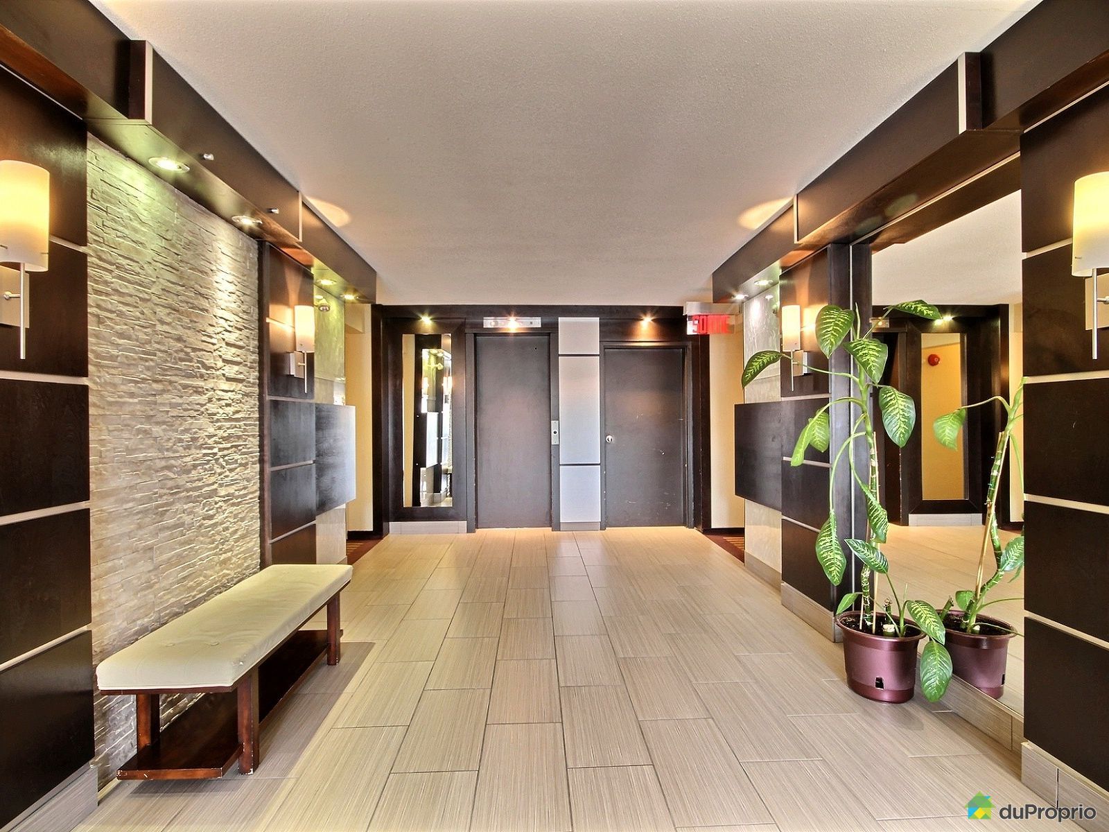9100 Avenue Montesquieu — photo 3
