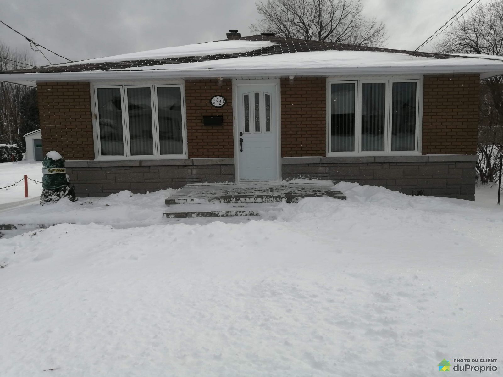 2220, rue NotreDame Est, TroisRivières (SteMartheDuCap) à vendre