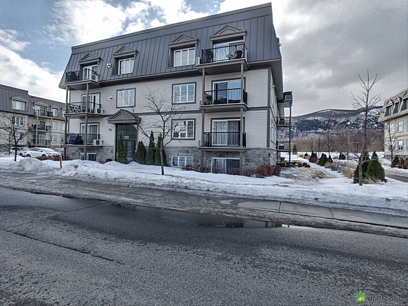 405530, cours de la Raffinerie, MontStHilaire à vendre DuProprio