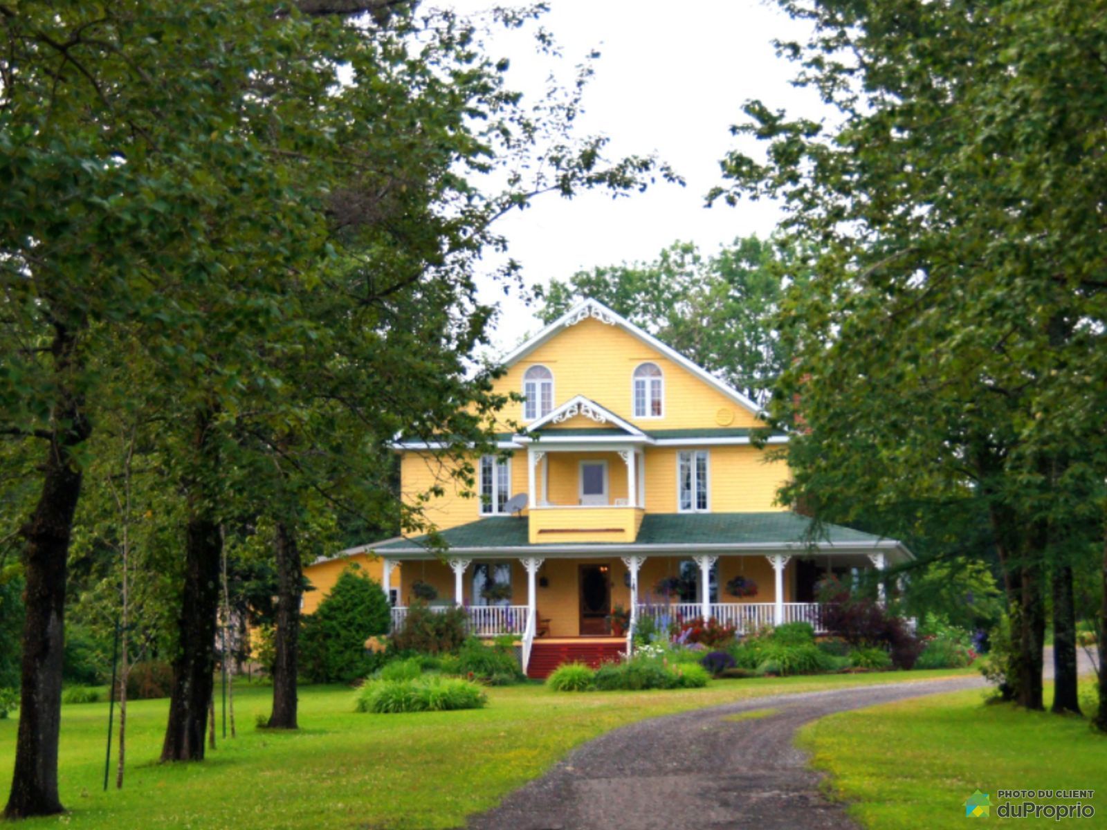 253, boulevard Perron Ouest, Caplan à vendre DuProprio