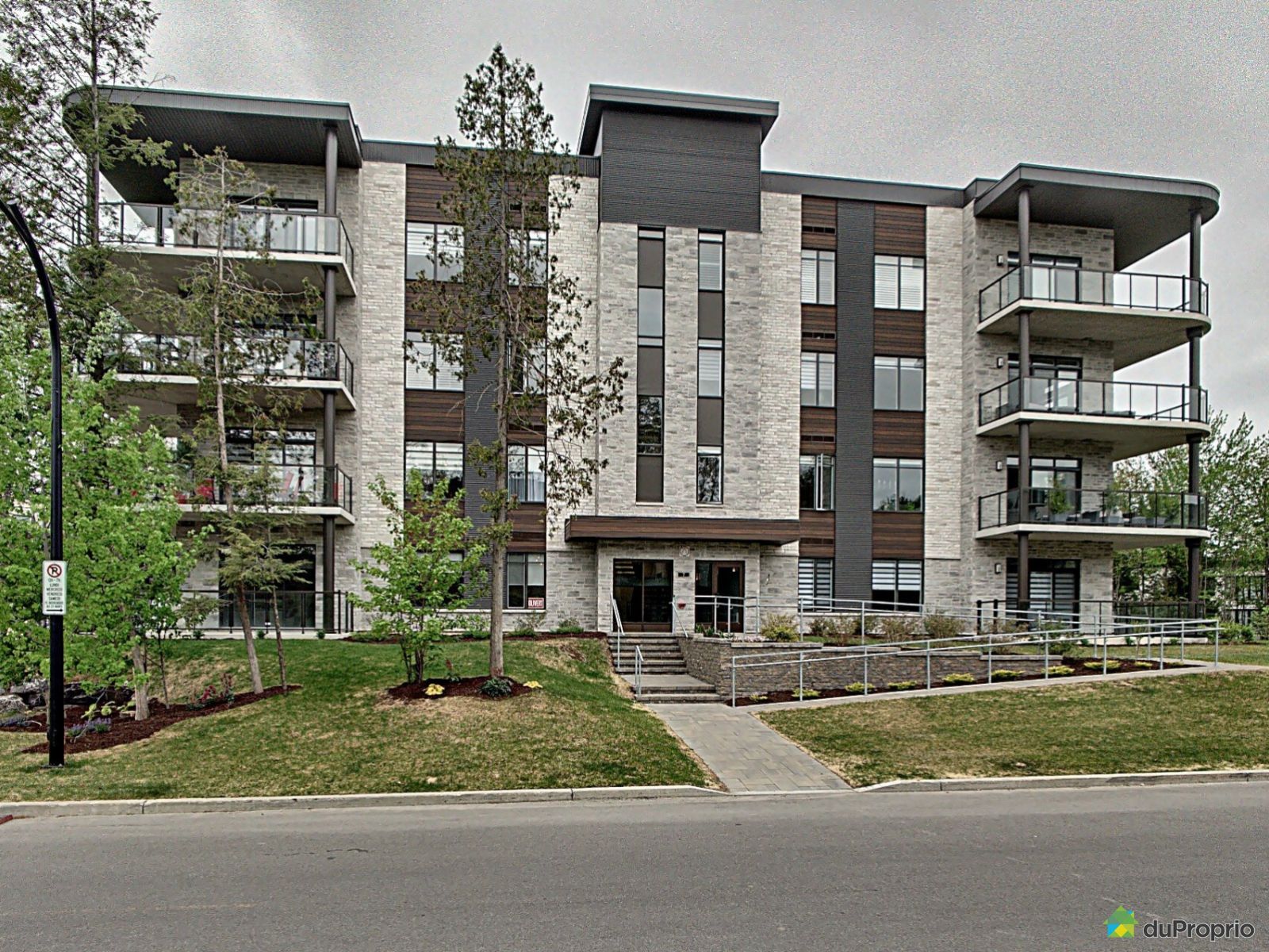 7 rue du Nivolet Par Le Groupe Platinum, Blainville for sale DuProprio