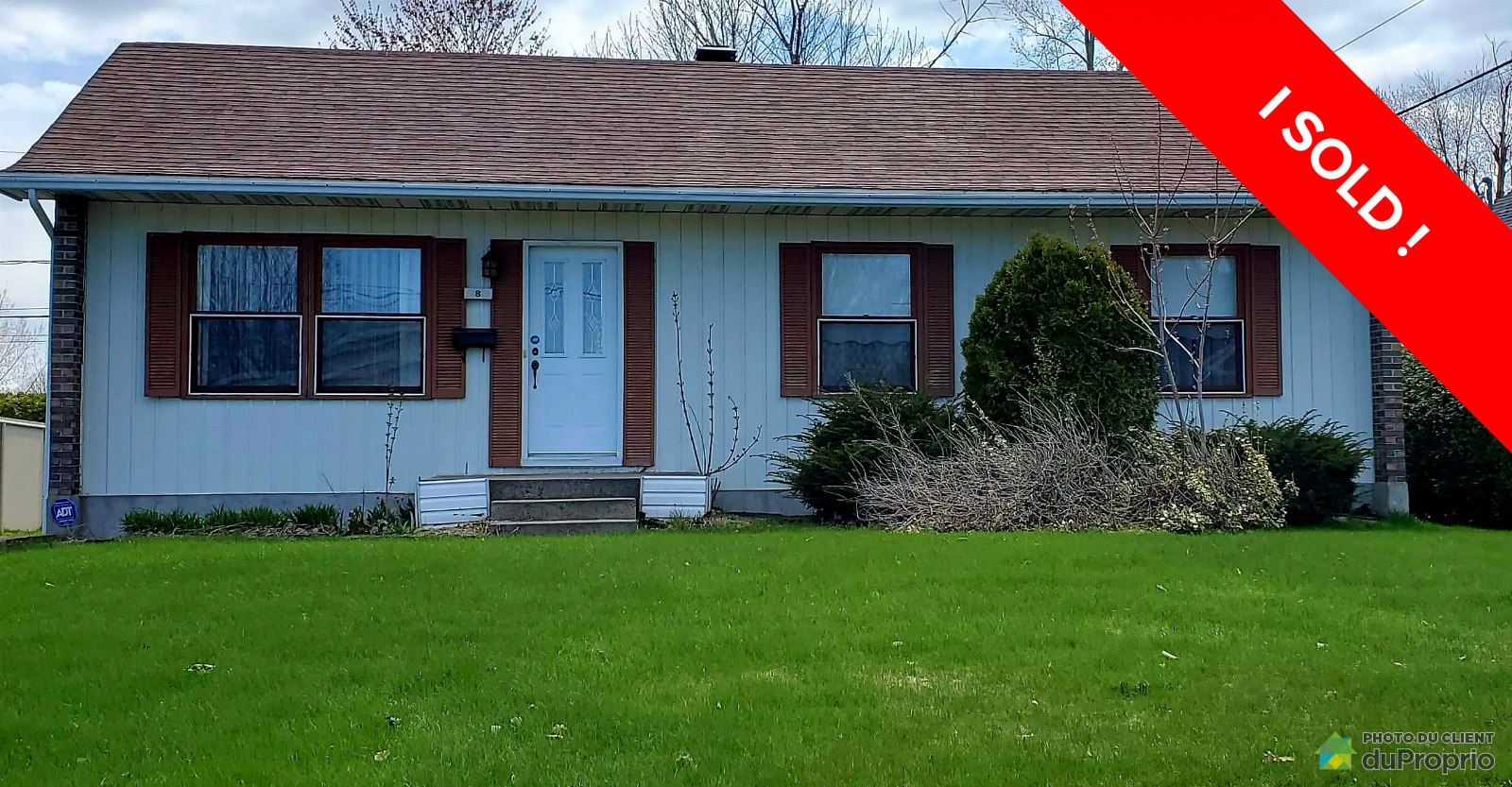 facadebungalowsteannedesorel160011157991sold.jpg