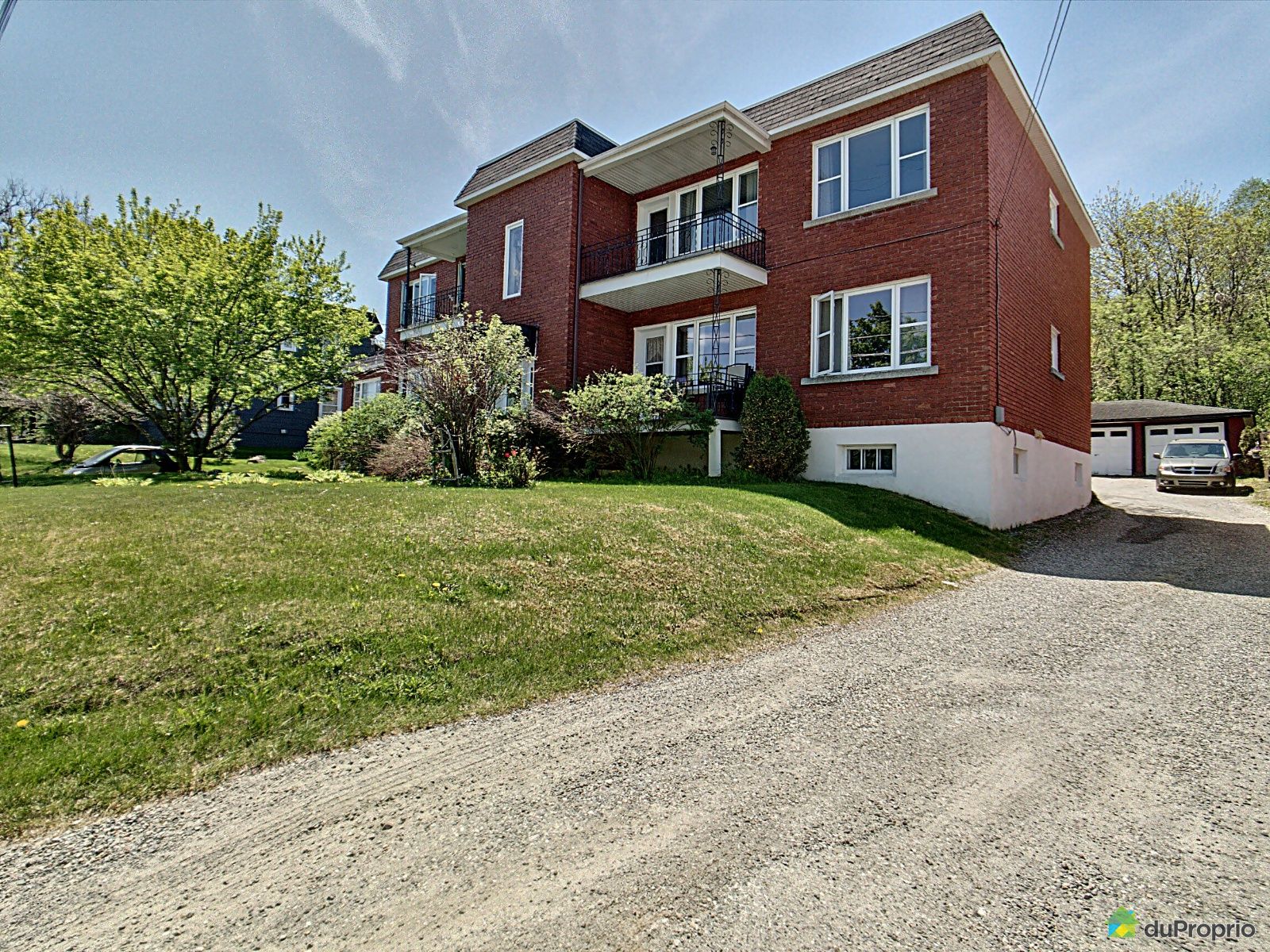 245 rue Queen, Sherbrooke (Lennoxville) for sale DuProprio