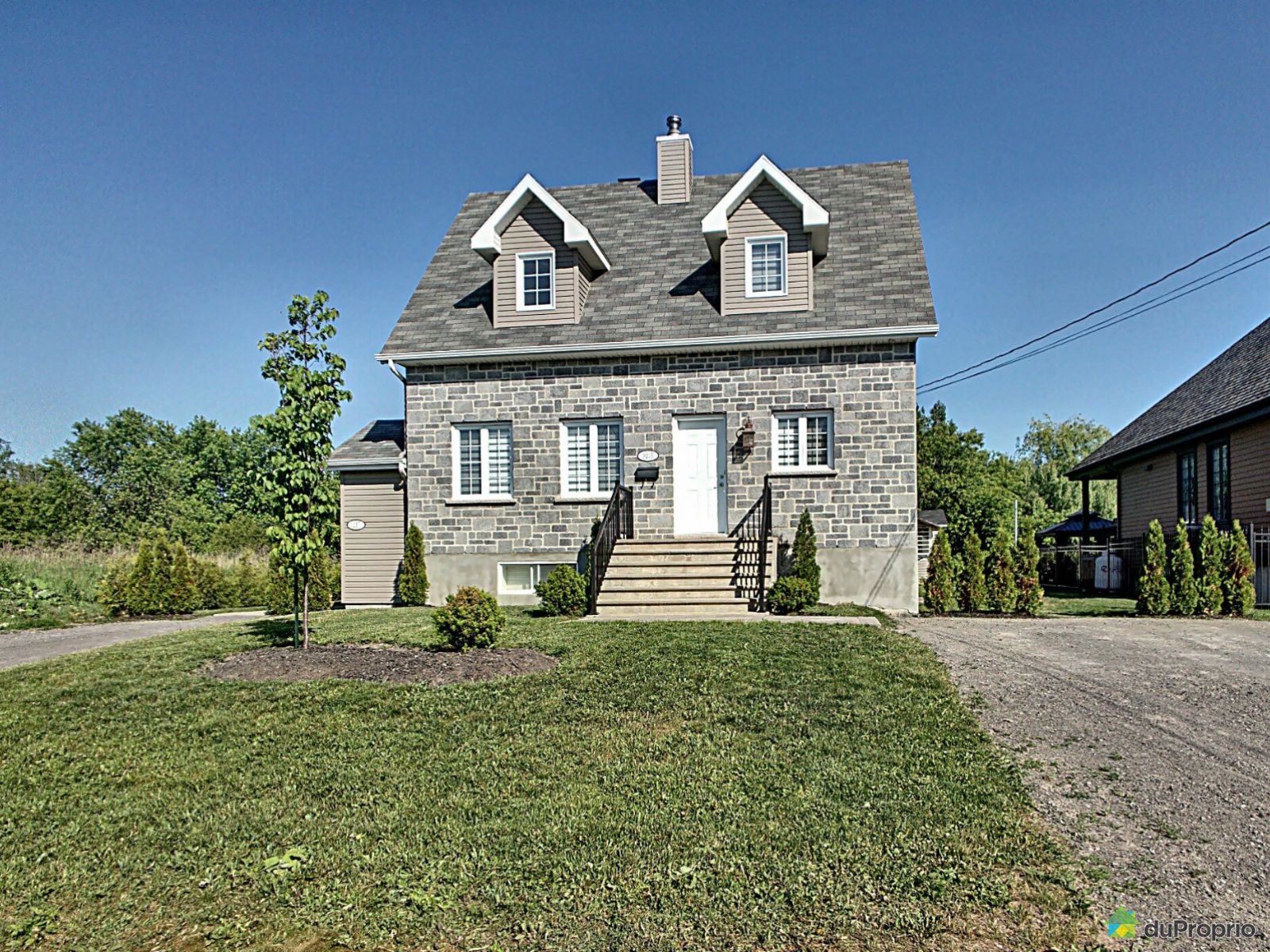 9215 rue JeanBaptisteGauthier, Mirabel (StBenoit) for sale DuProprio