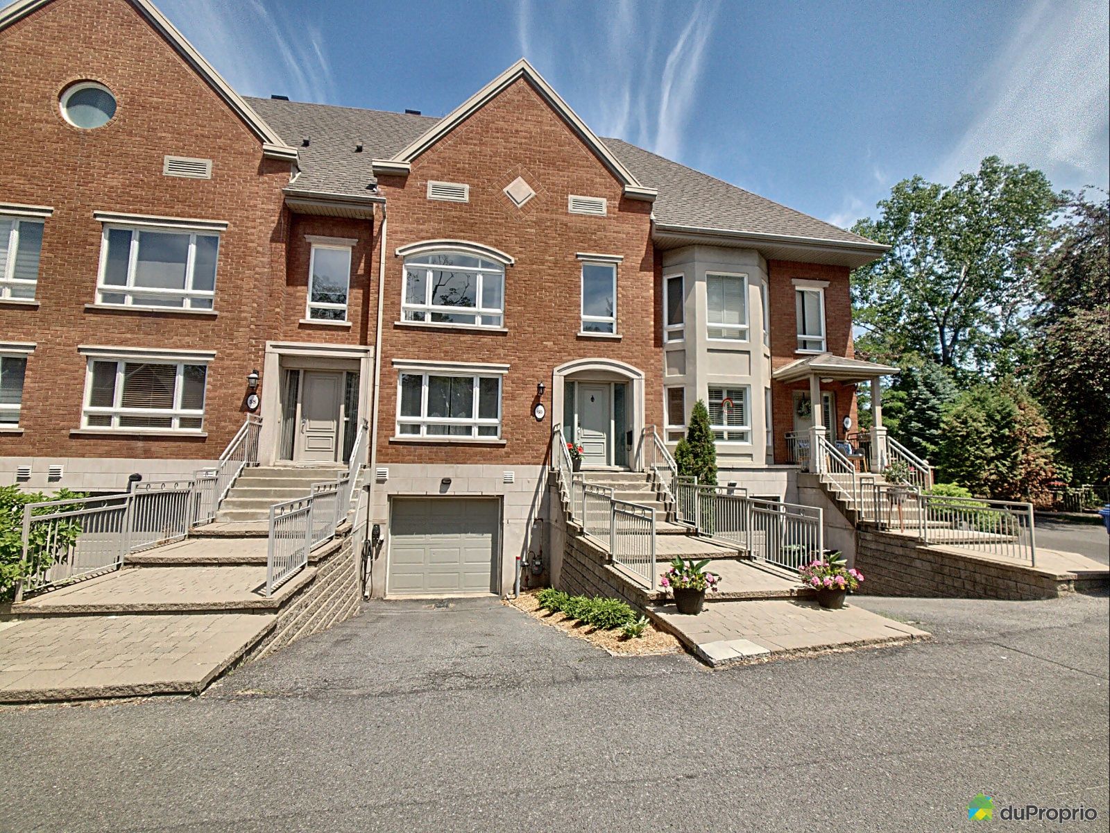 60, Place le Marronnier, StLambert à vendre DuProprio