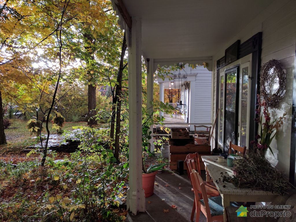 4 Rue Phelps Stanstead For Sale Duproprio