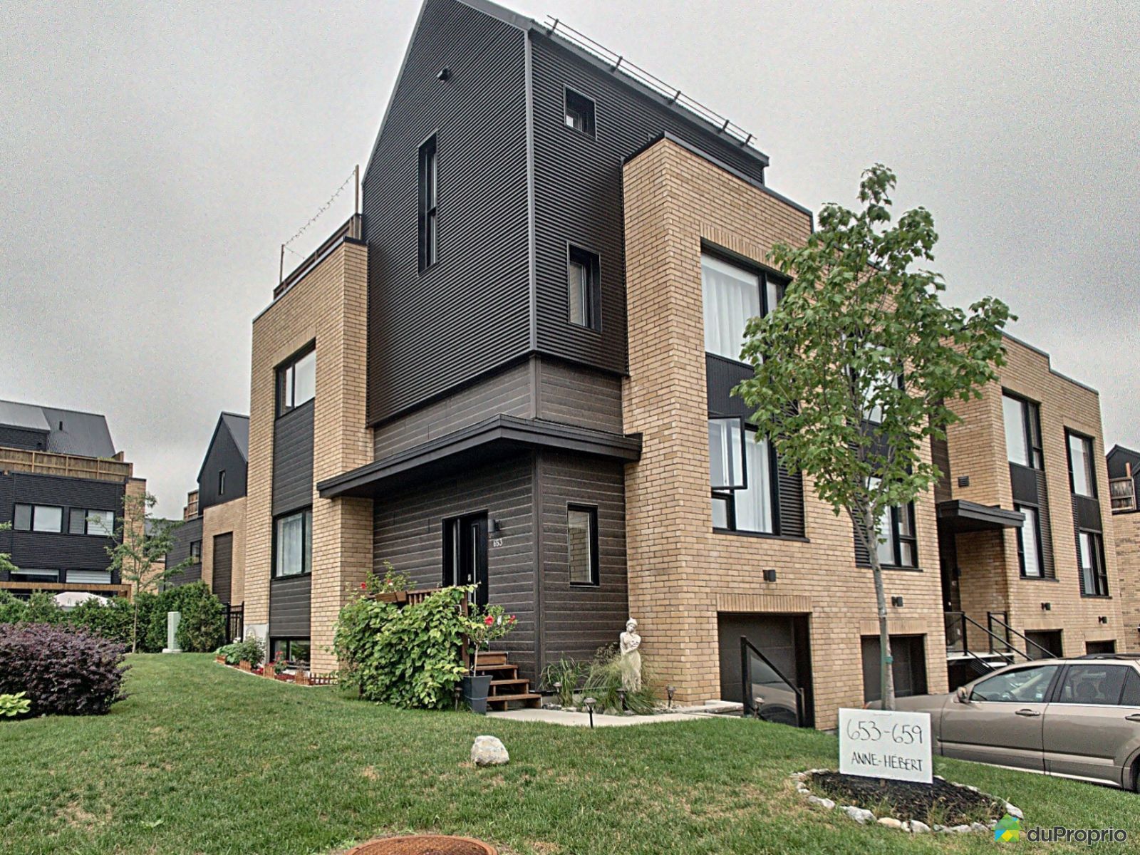 653 rue AnneHébert, Terrebonne (Terrebonne) for sale DuProprio