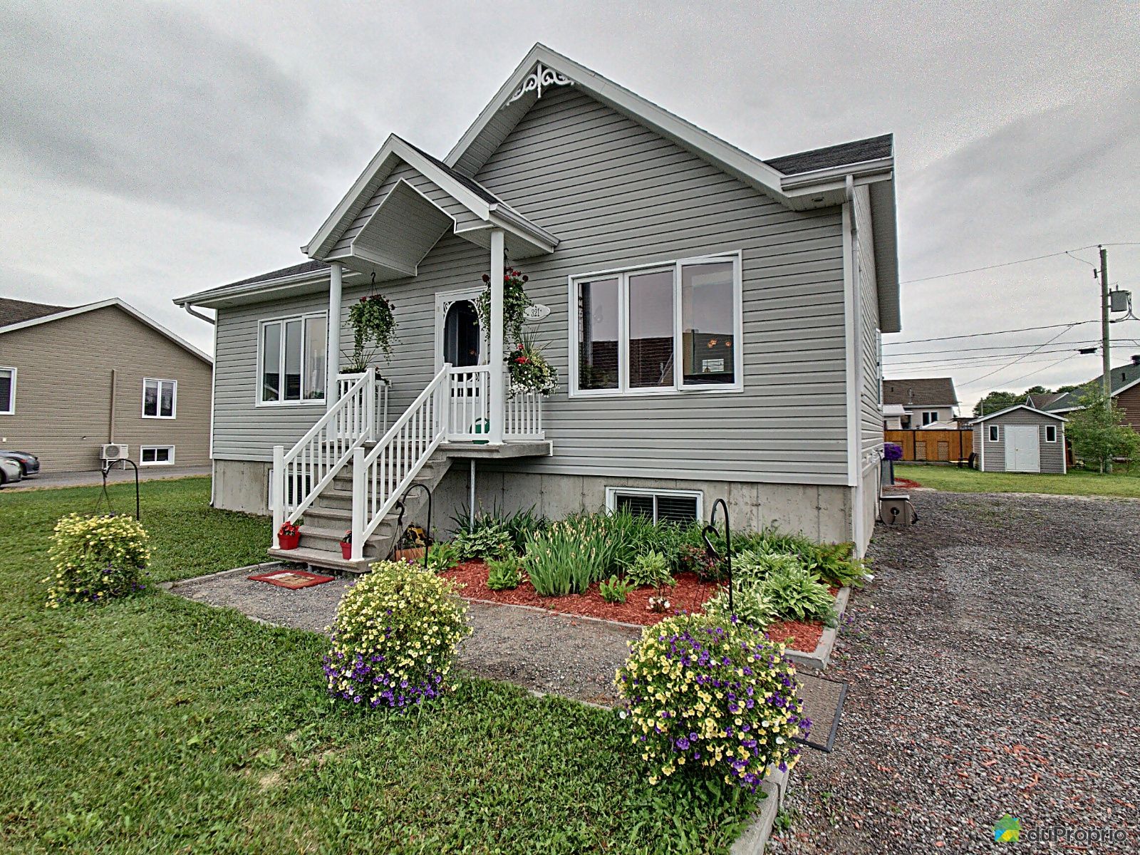 321 rue du Couvent, StHonoreDeChicoutimi for sale DuProprio