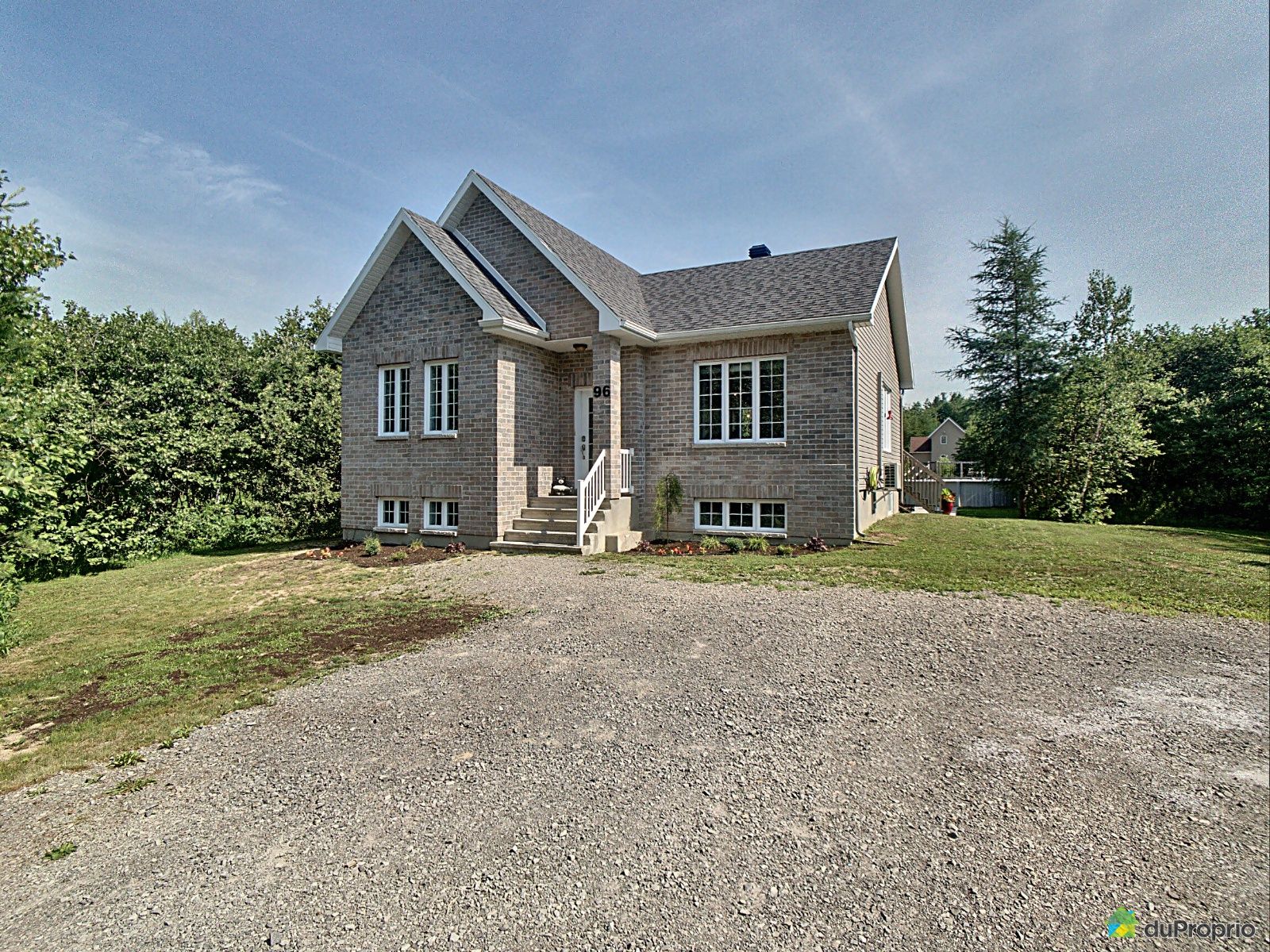 96 rue RoseMorin, StColomban for sale DuProprio