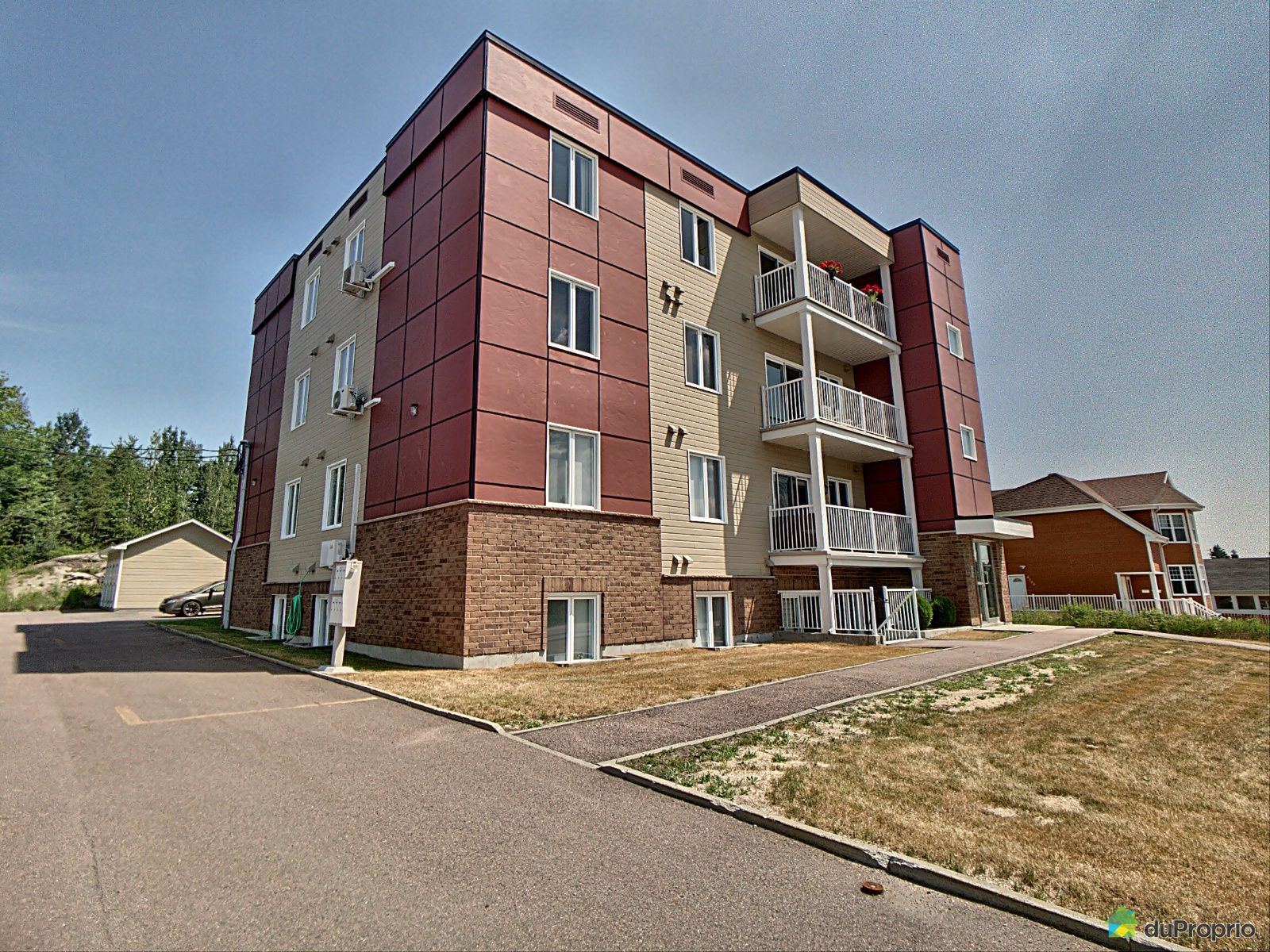 4034156 boulevard Harvey, Jonquière (Jonquière) for sale DuProprio