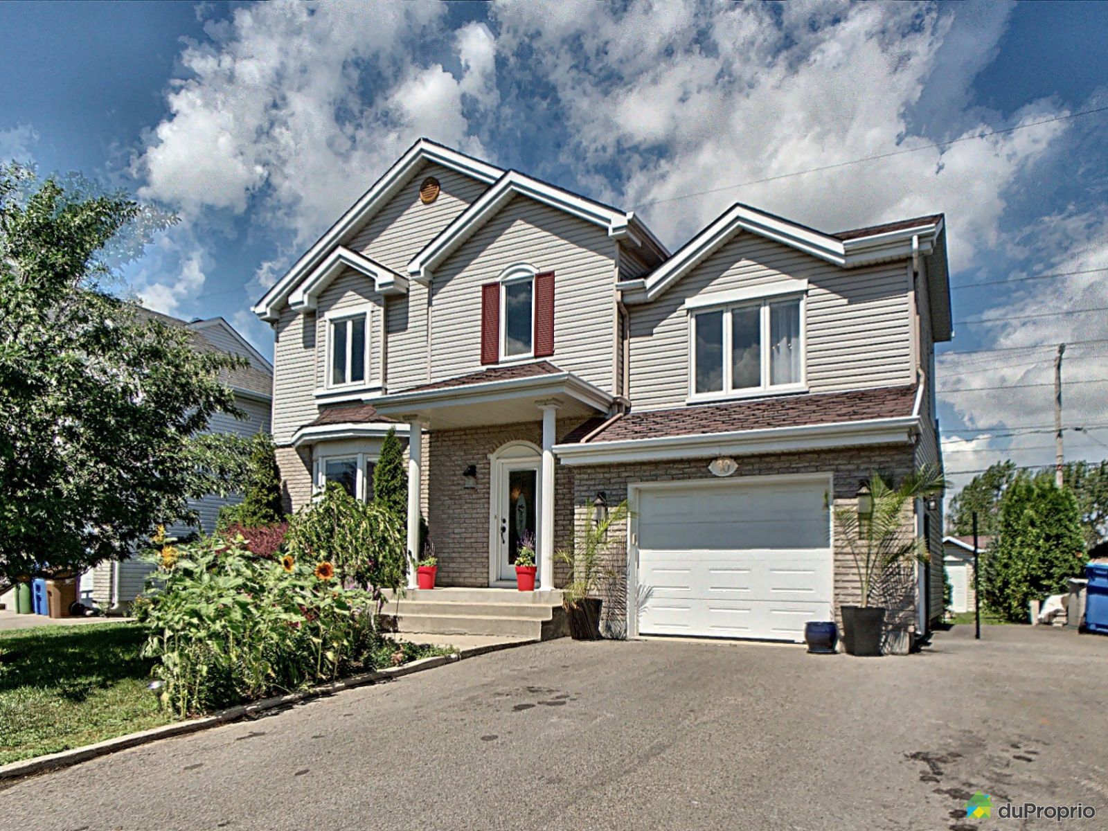 30 rue Turcot, StConstant for sale DuProprio