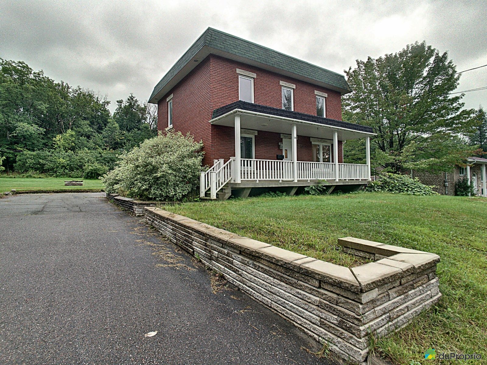 20 Rue Brown Windsor For Sale Duproprio