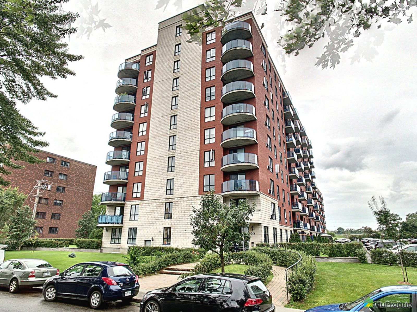 203385 place Deguire, SaintLaurent for sale DuProprio