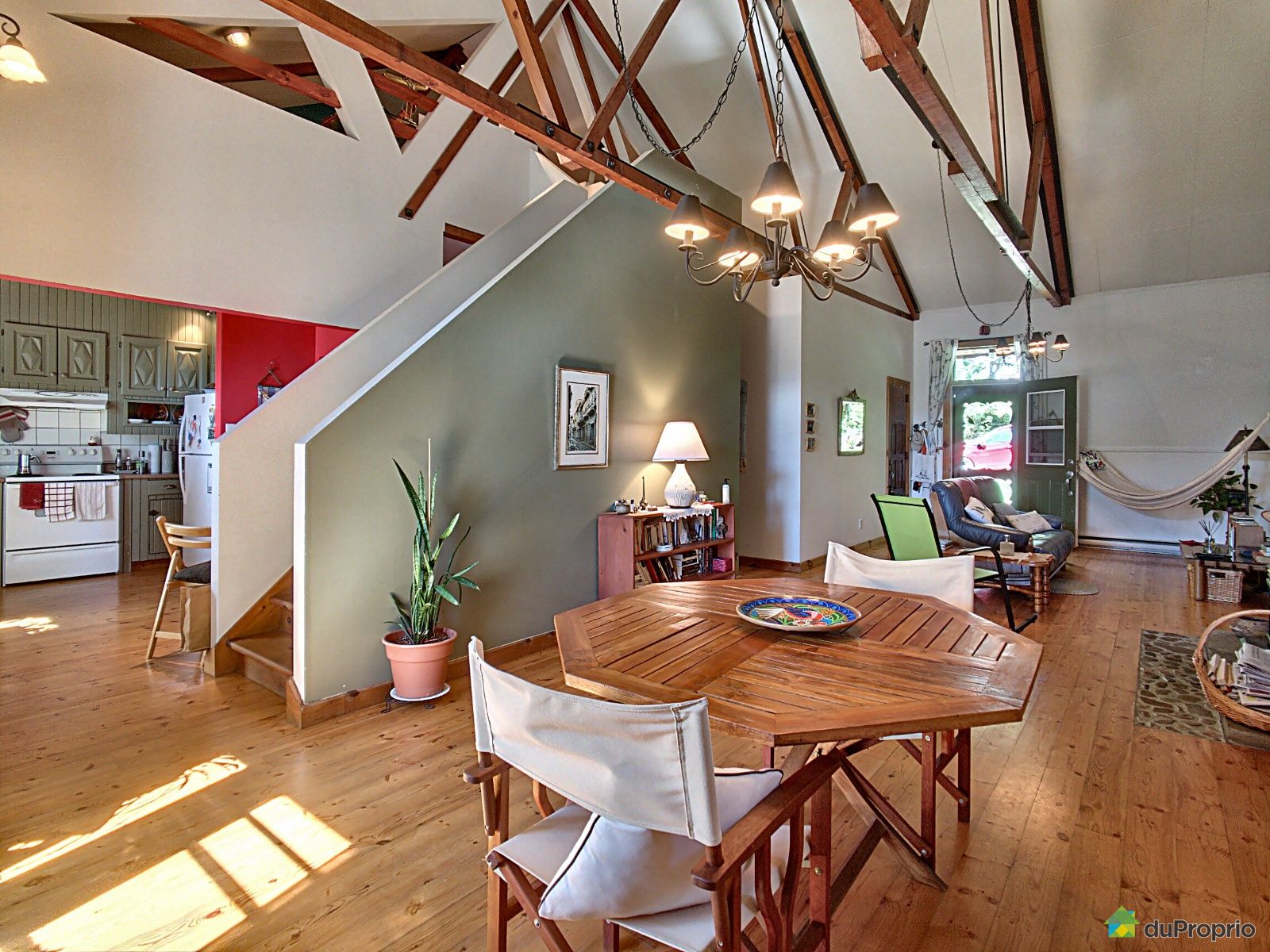 Duplex à vendre MorinHeights 3 chambres 2 salles de bain 923271