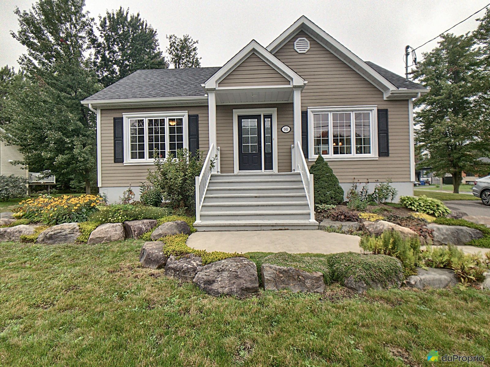 945 rue Delorme, Roxton Pond for sale DuProprio